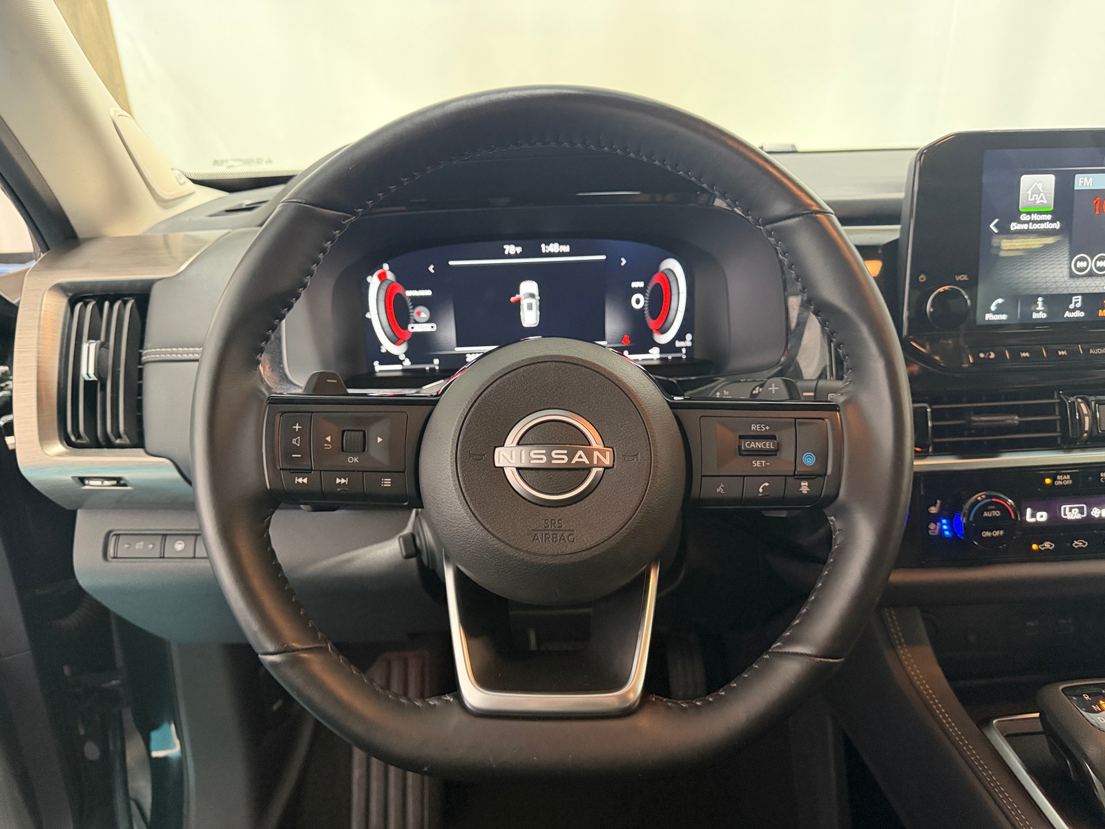 Thumbnail: 2023 Nissan Pathfinder - 4
