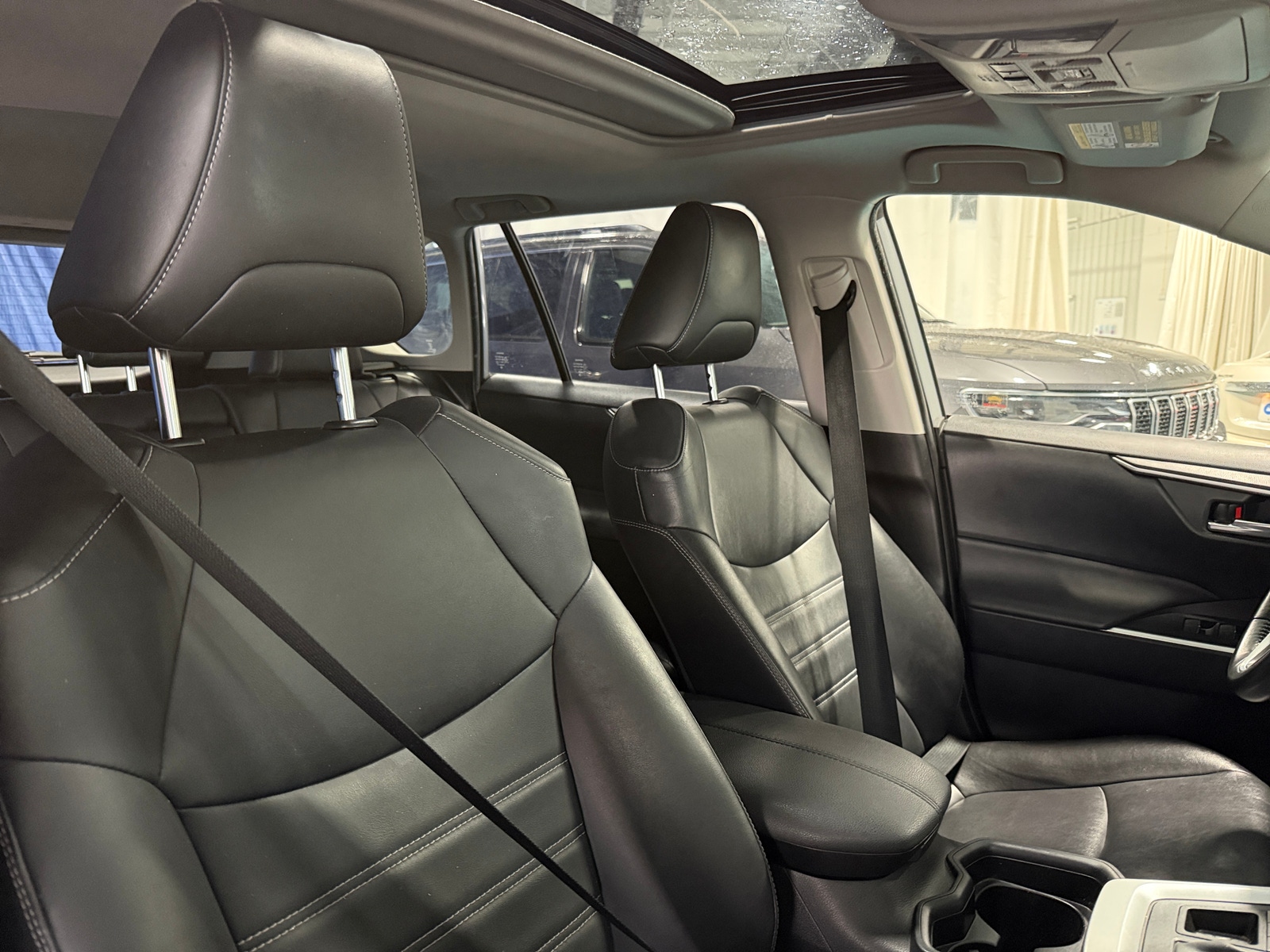 Thumbnail: 2019 Toyota RAV4 - 2