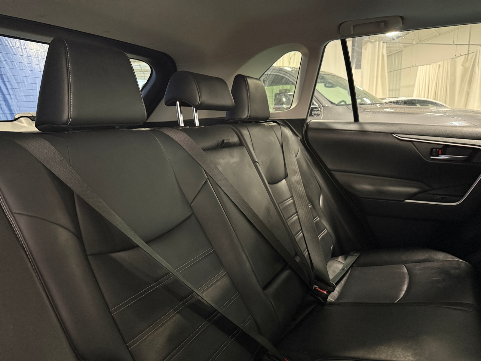 Thumbnail: 2019 Toyota RAV4 - 6