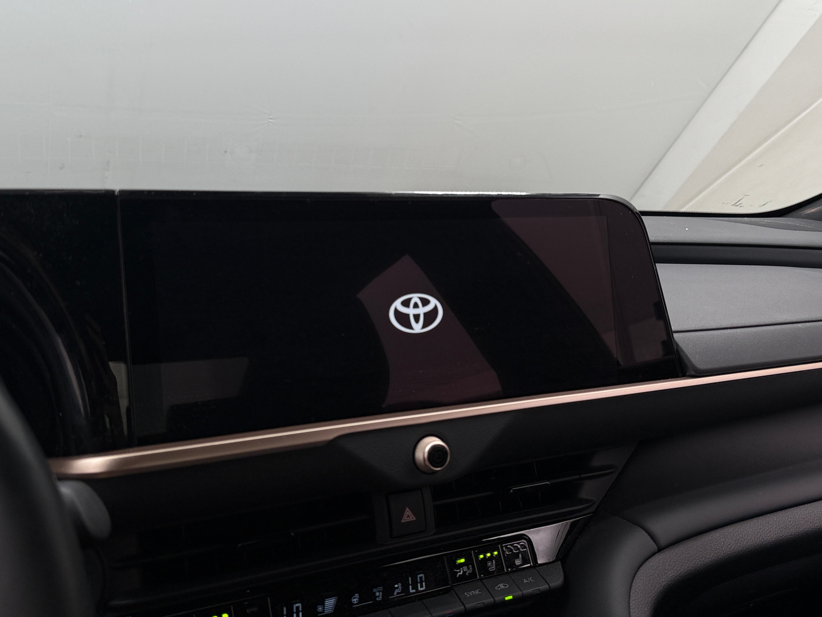 Thumbnail: 2024 Toyota Crown - 3