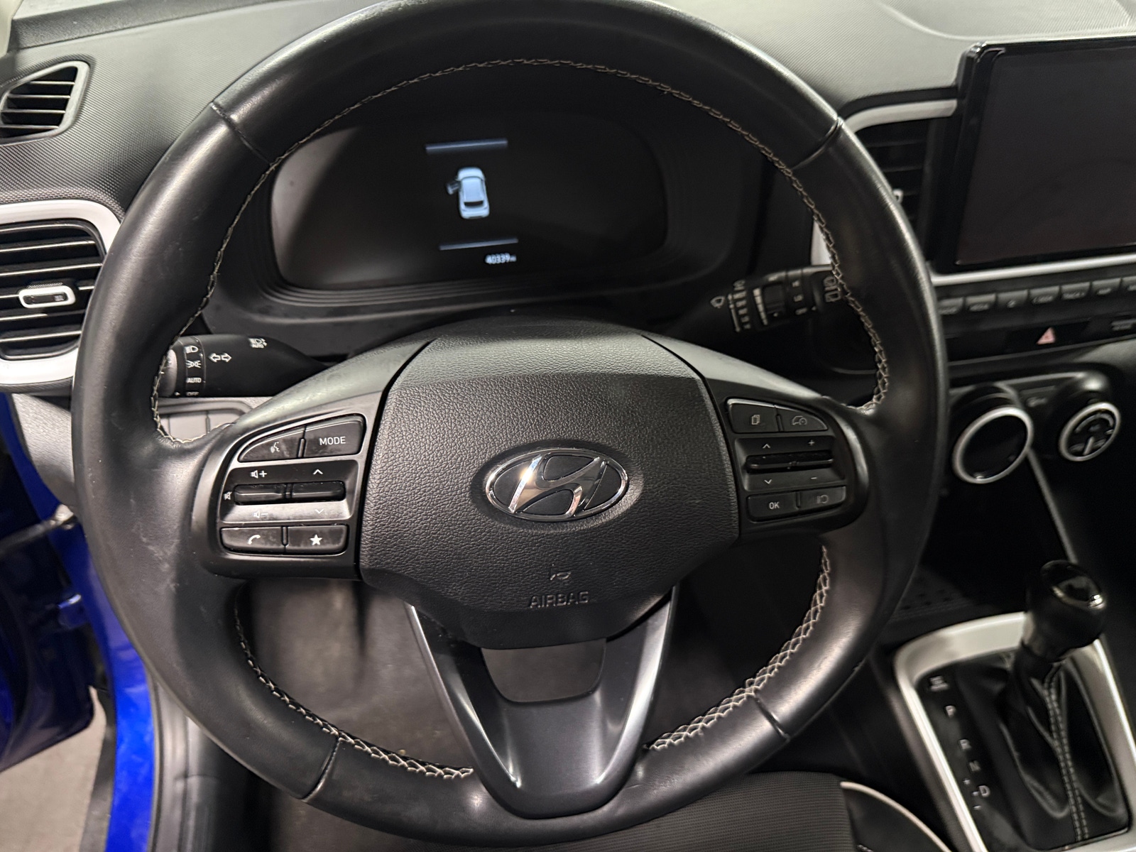 Thumbnail: 2023 Hyundai Venue - 4