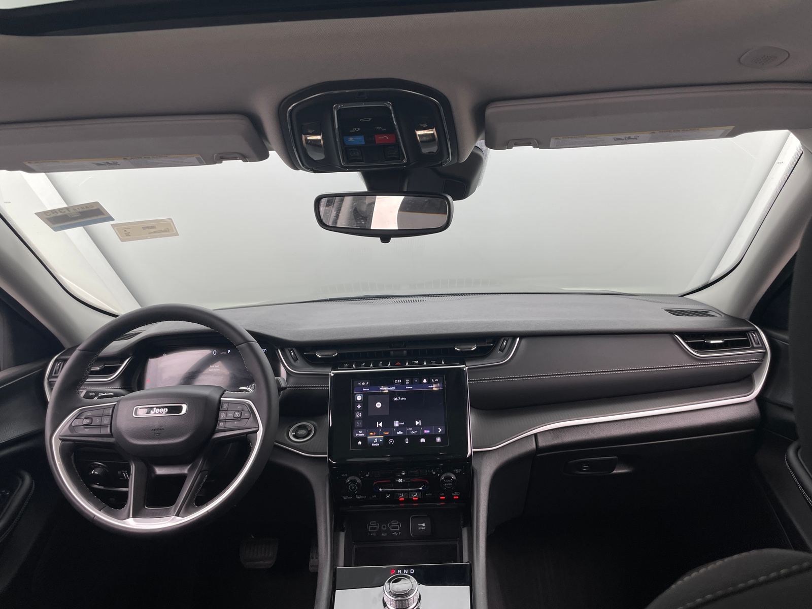 Thumbnail: 2023 Jeep Grand Cherokee - 3