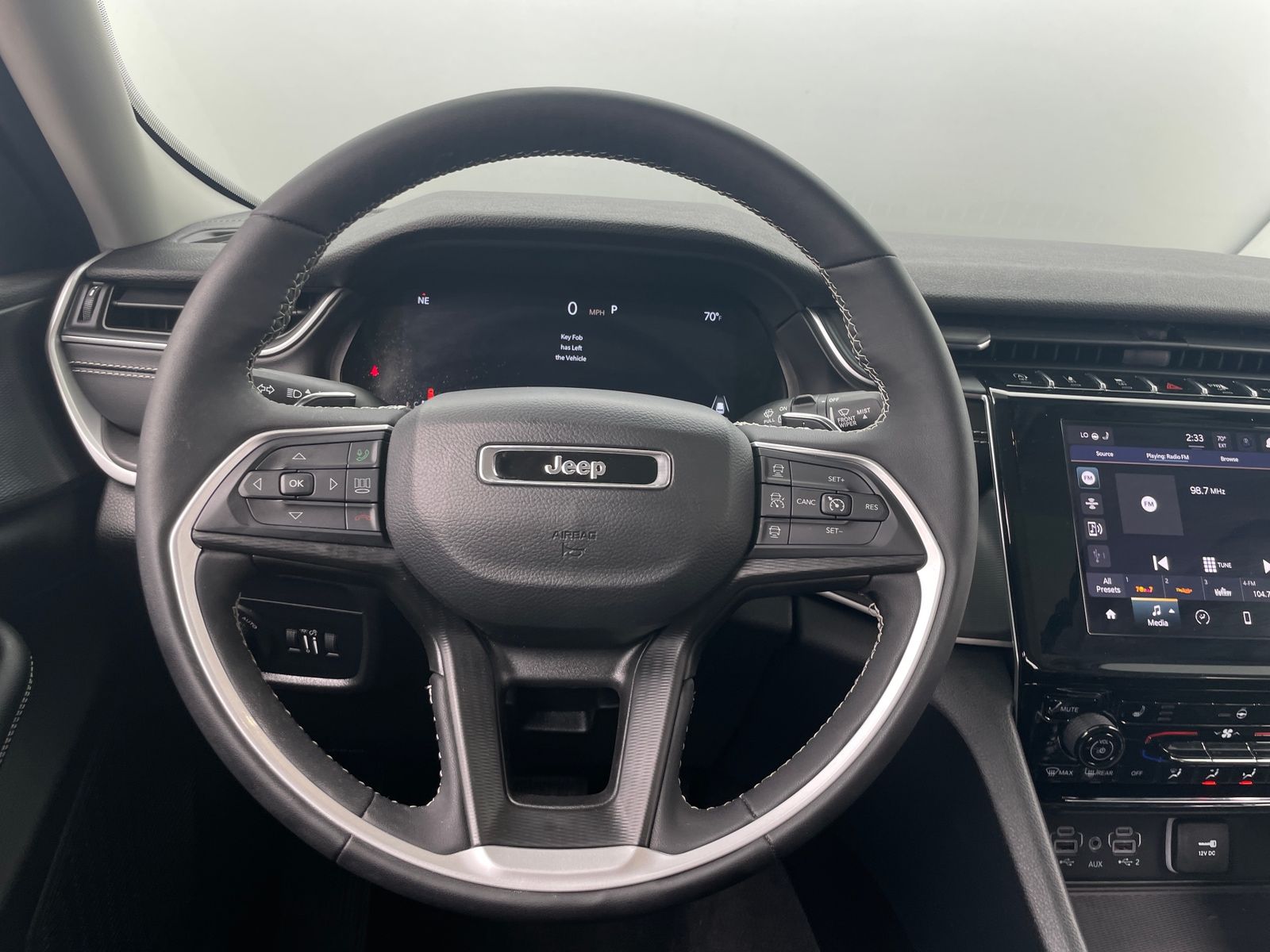 Thumbnail: 2023 Jeep Grand Cherokee - 5