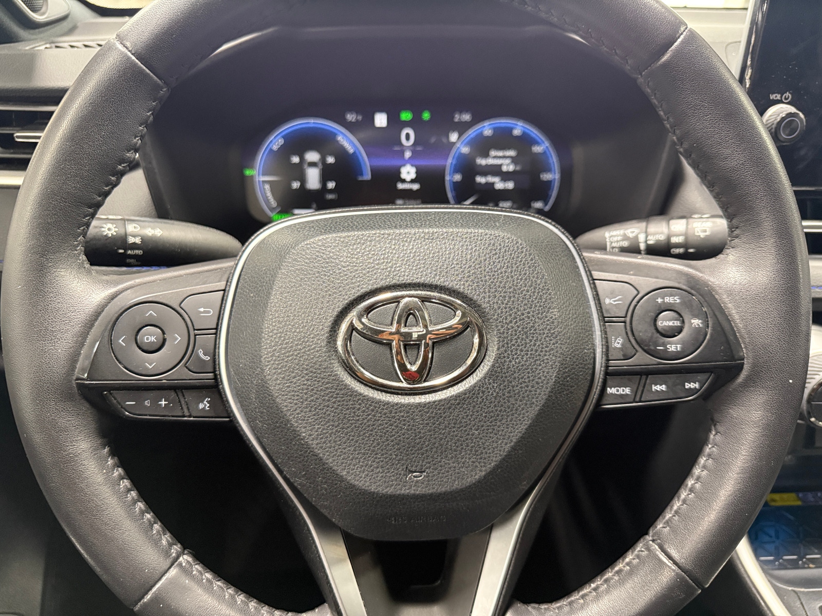 Thumbnail: 2023 Toyota RAV4 - 4