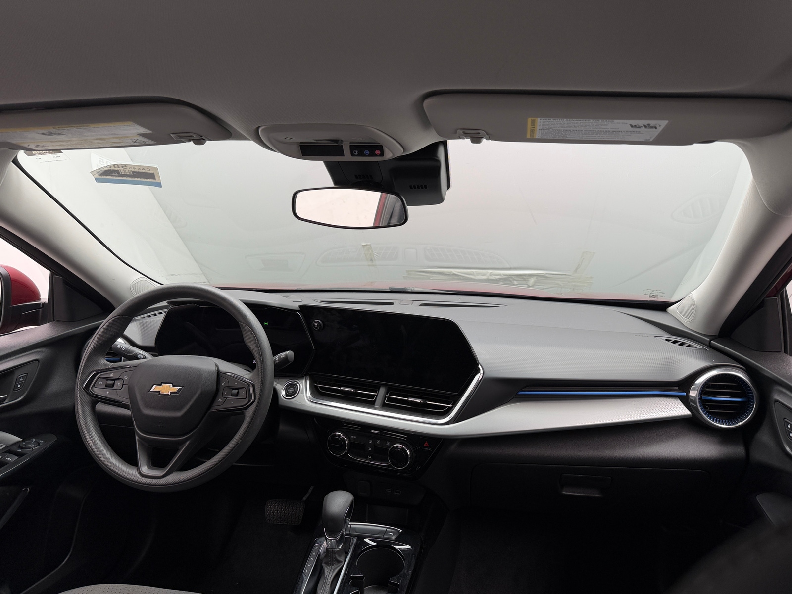 Thumbnail: 2025 Chevrolet Trax - 2