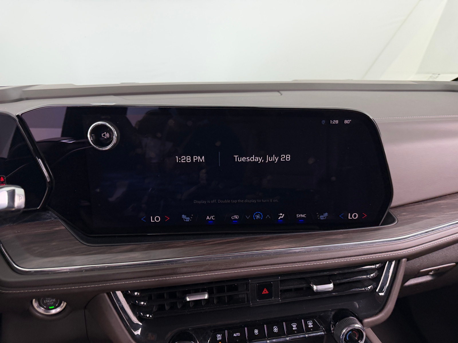 Thumbnail: 2025 Chevrolet Tahoe - 3