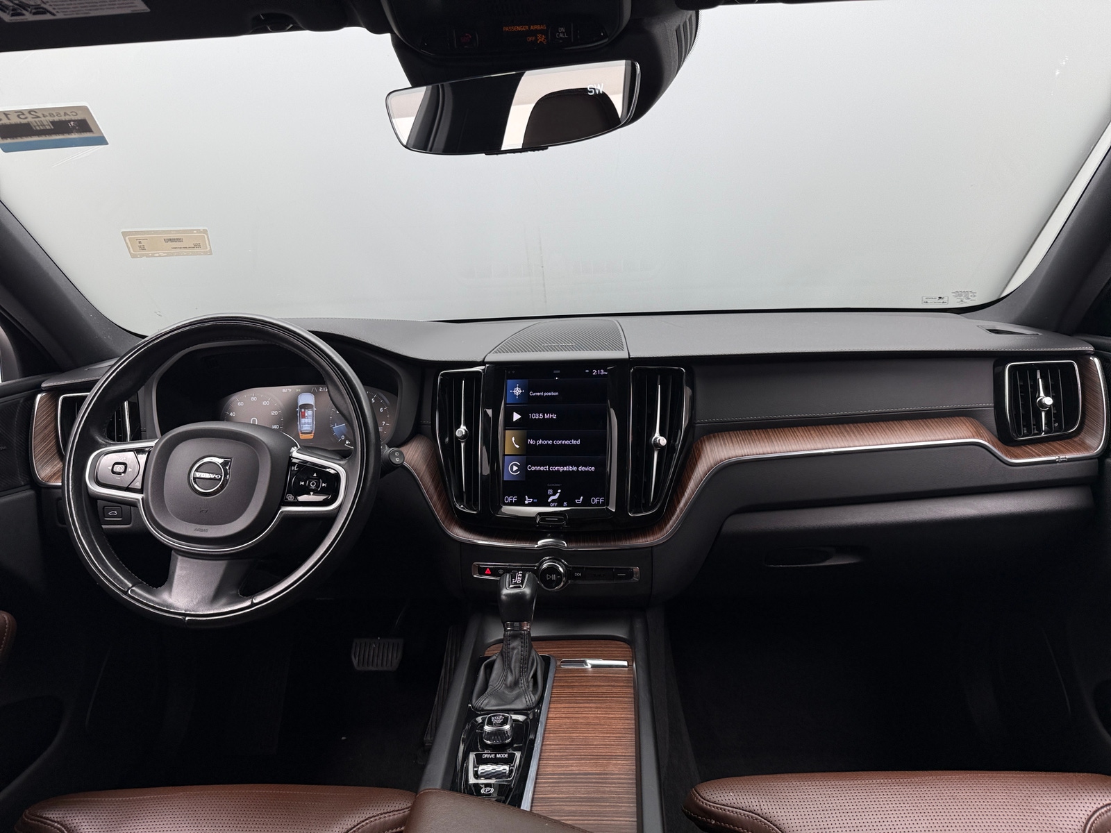 Thumbnail: 2021 Volvo XC60 - 2