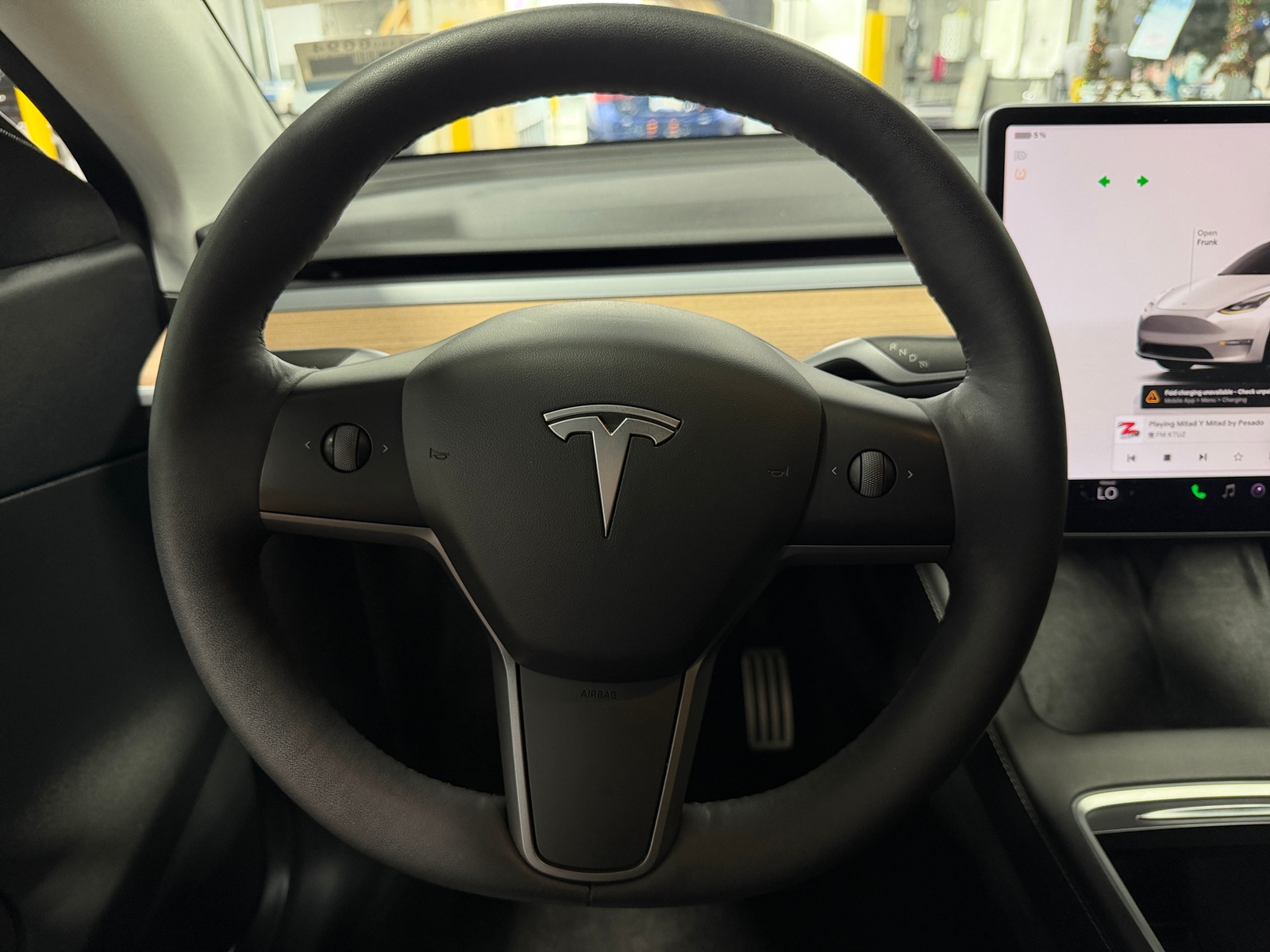 Thumbnail: 2022 Tesla Model Y - 4