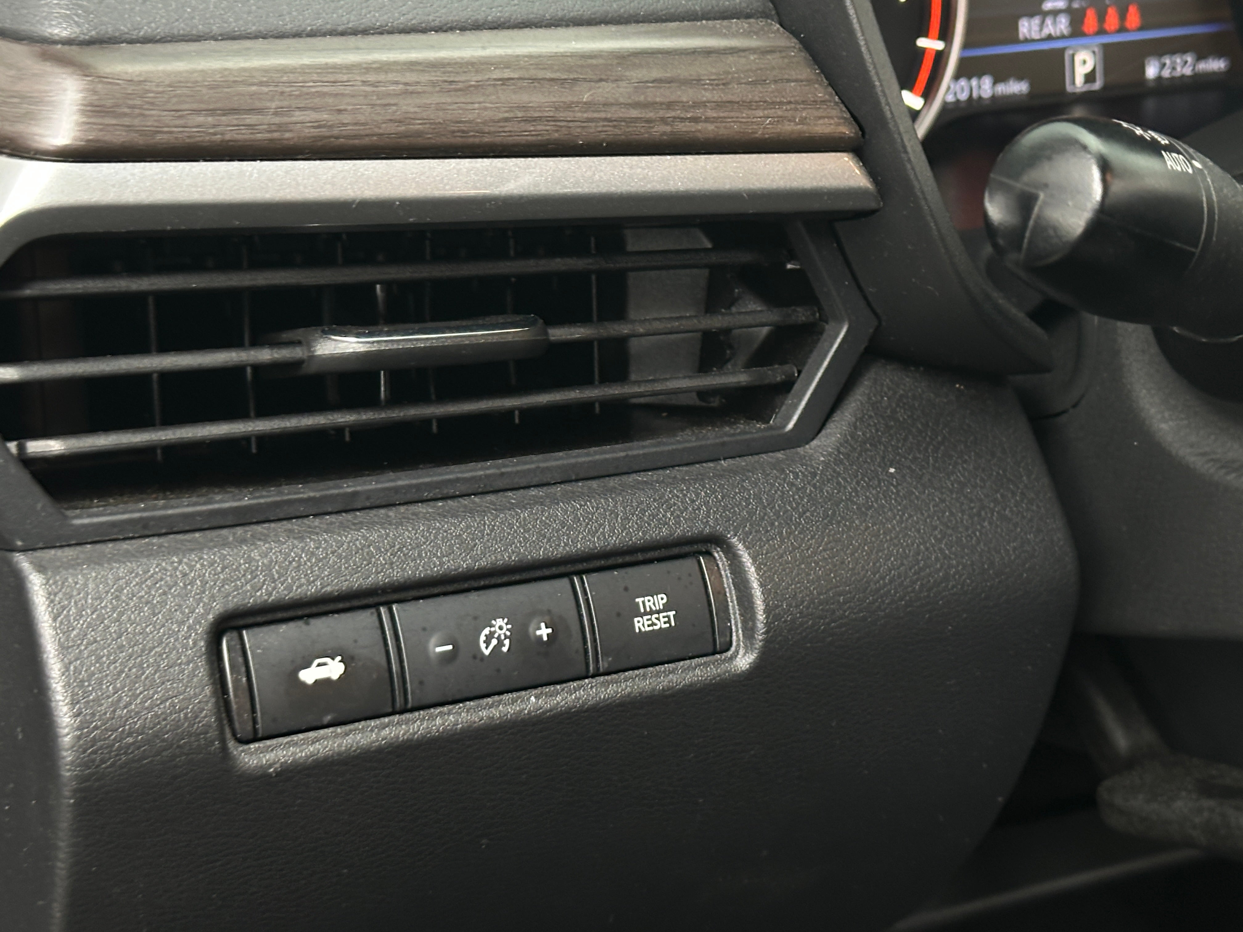 2024 Nissan Altima SV - Photo 2