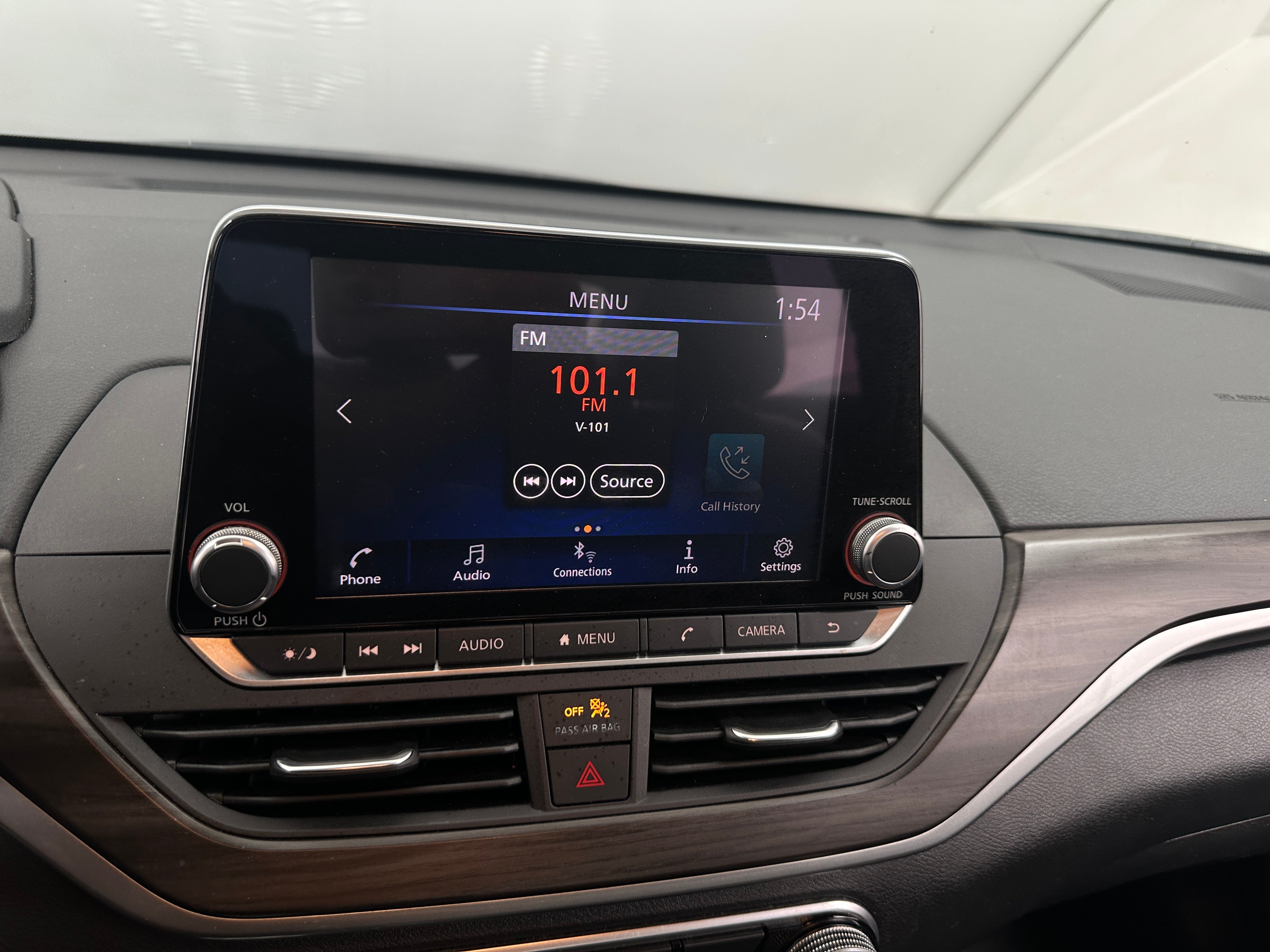 2024 Nissan Altima SV - Photo 11