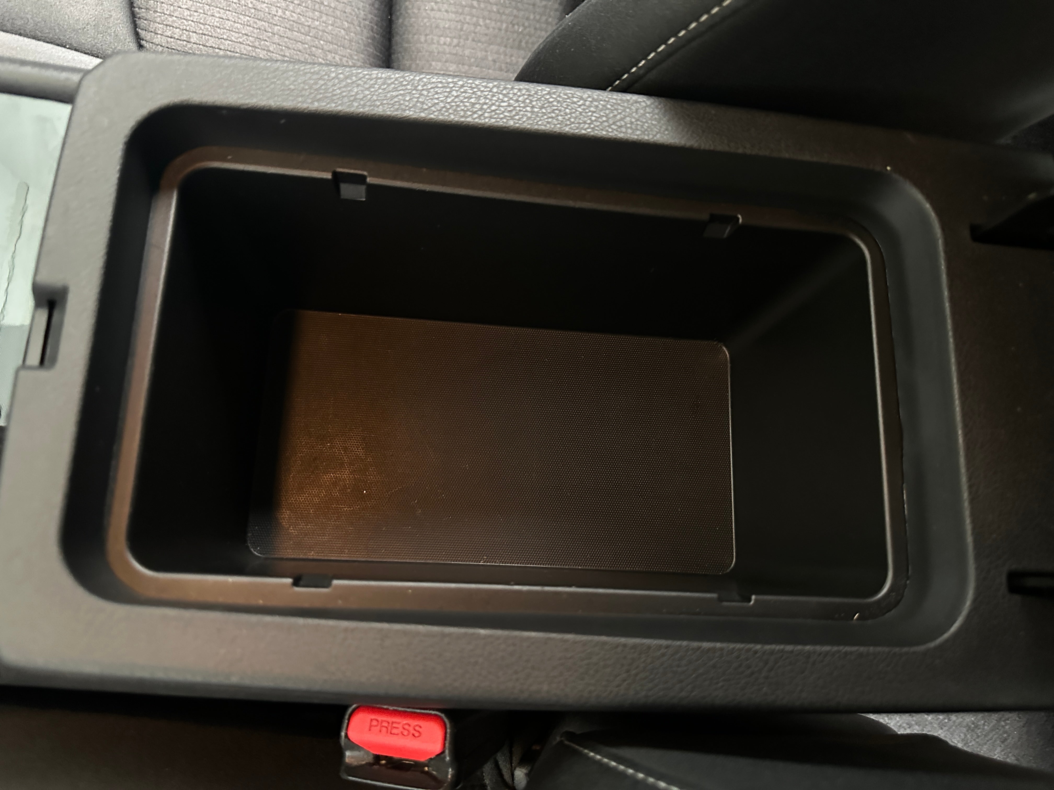 2024 Nissan Altima SV - Photo 13