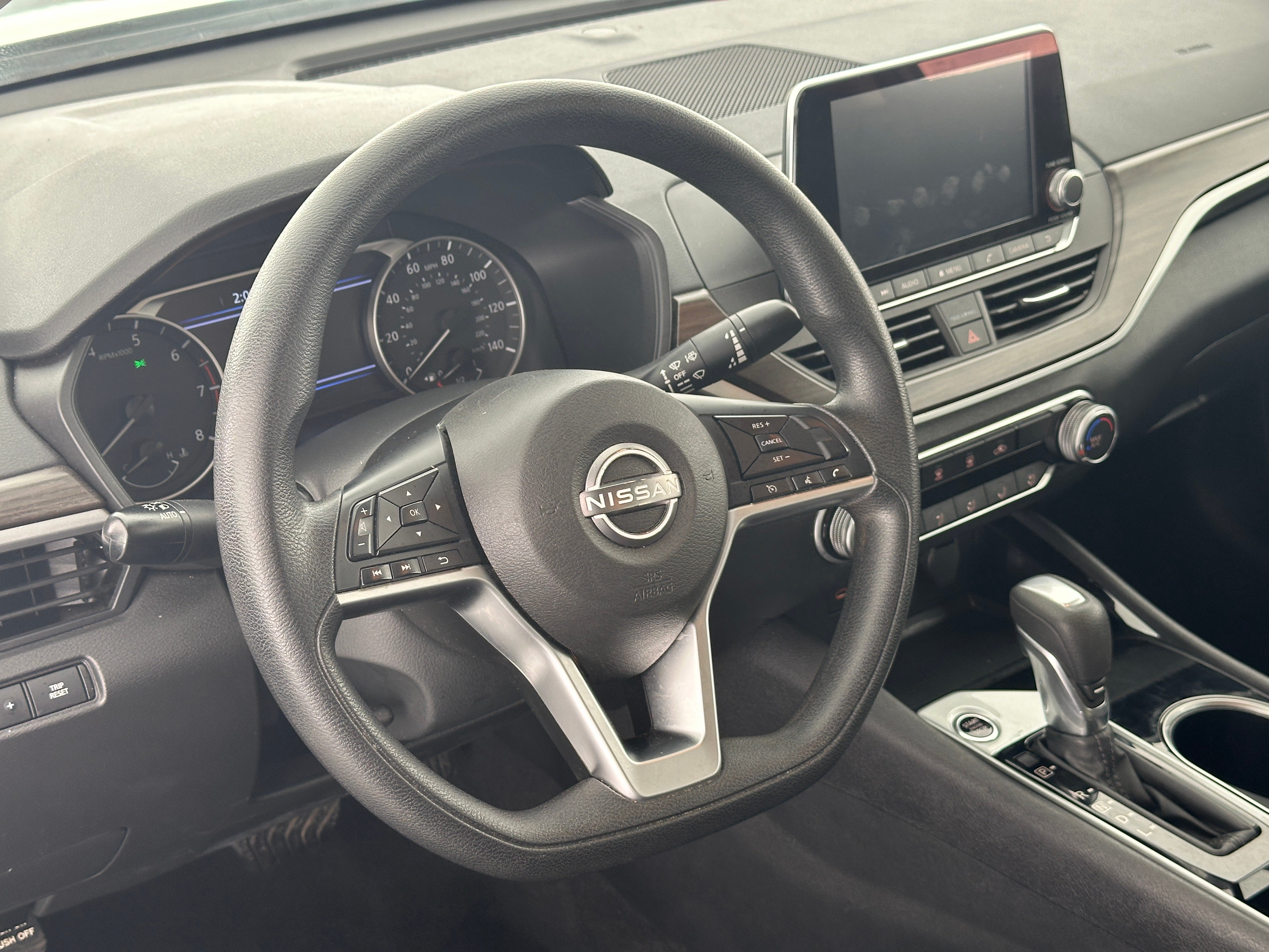 2024 Nissan Altima SV - Photo 19