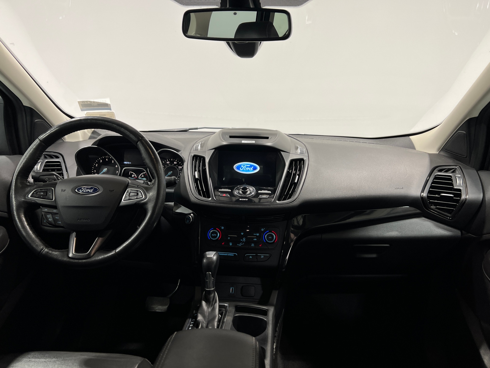 Thumbnail: 2017 Ford Escape - 2