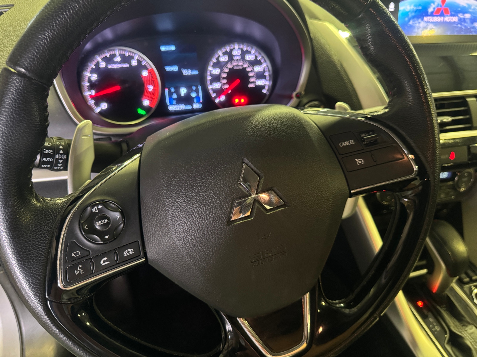 Thumbnail: 2019 Mitsubishi Eclipse Cross - 4