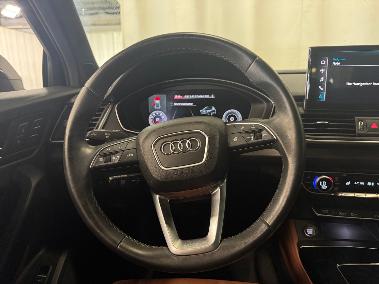Thumbnail: 2022 Audi Q5 - 4