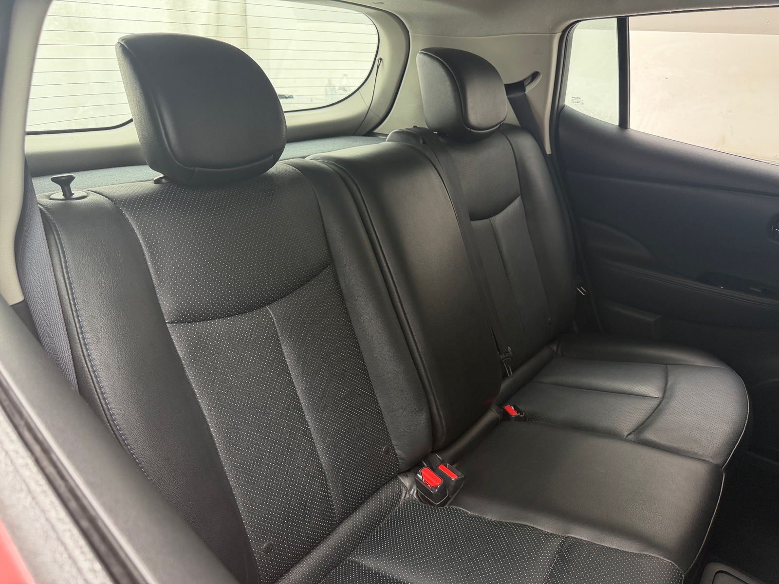Thumbnail: 2015 Nissan Leaf - 5