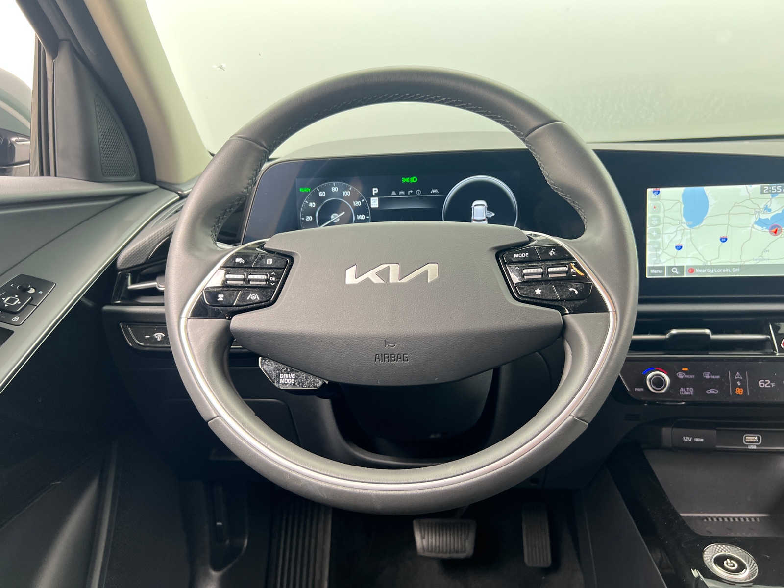 Thumbnail: 2024 Kia Niro - 4