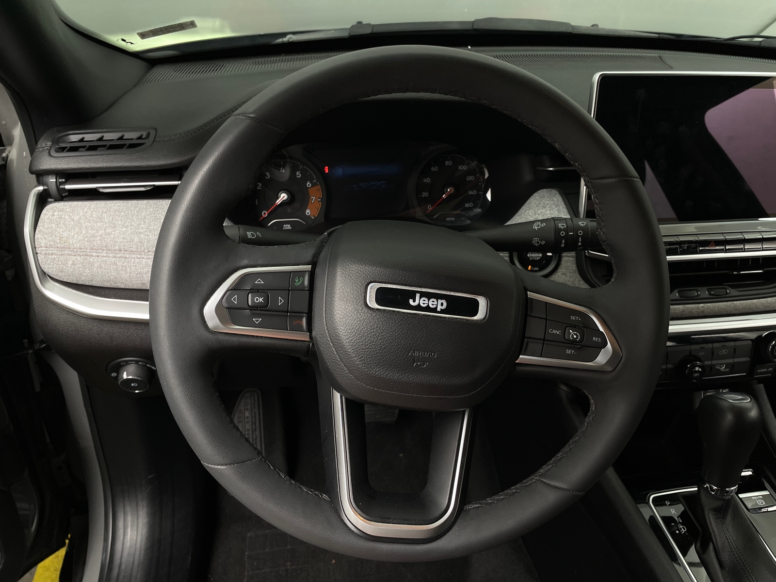 Thumbnail: 2023 Jeep Compass - 4