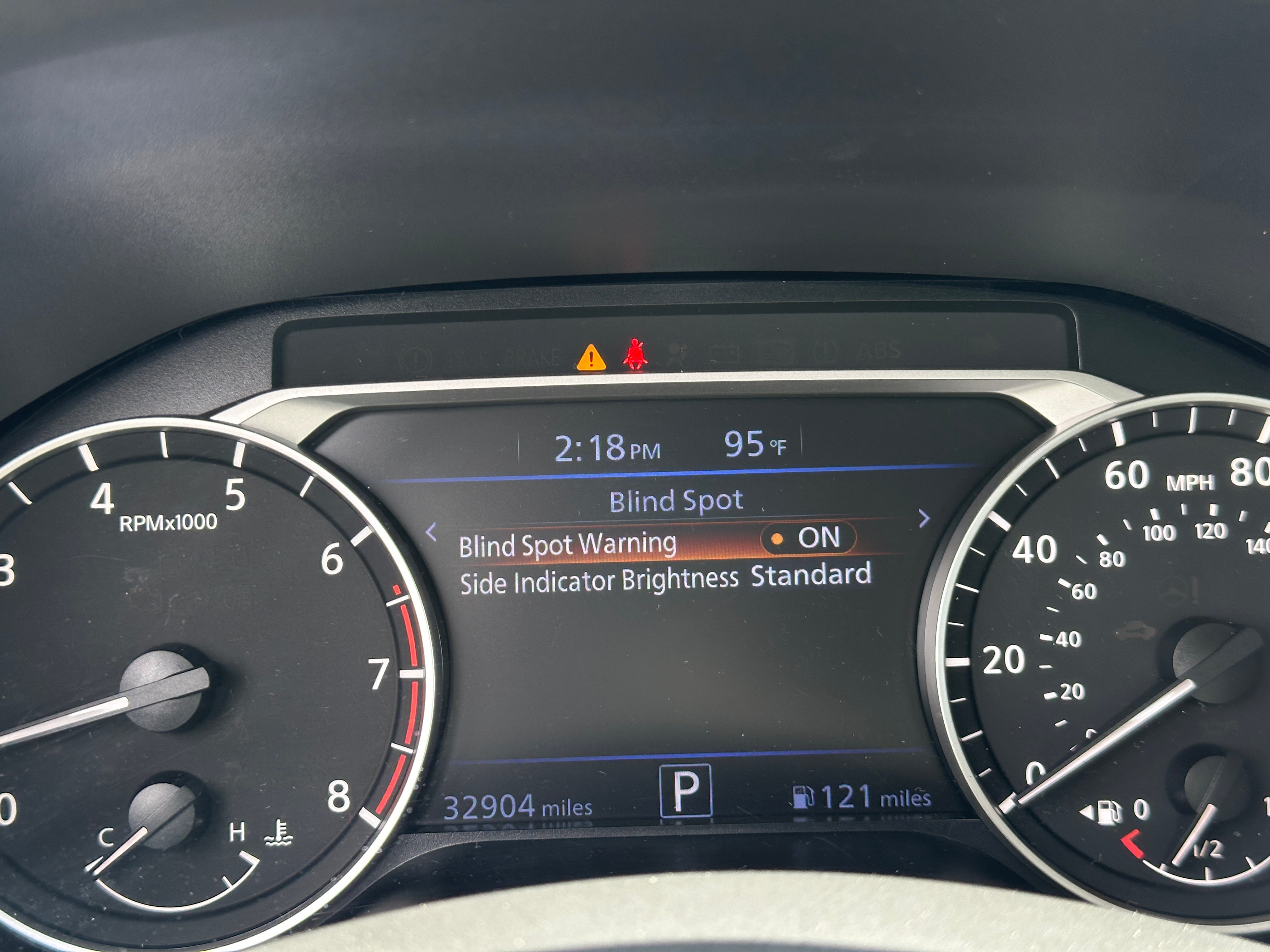 2025 Nissan Altima SV - Photo 11
