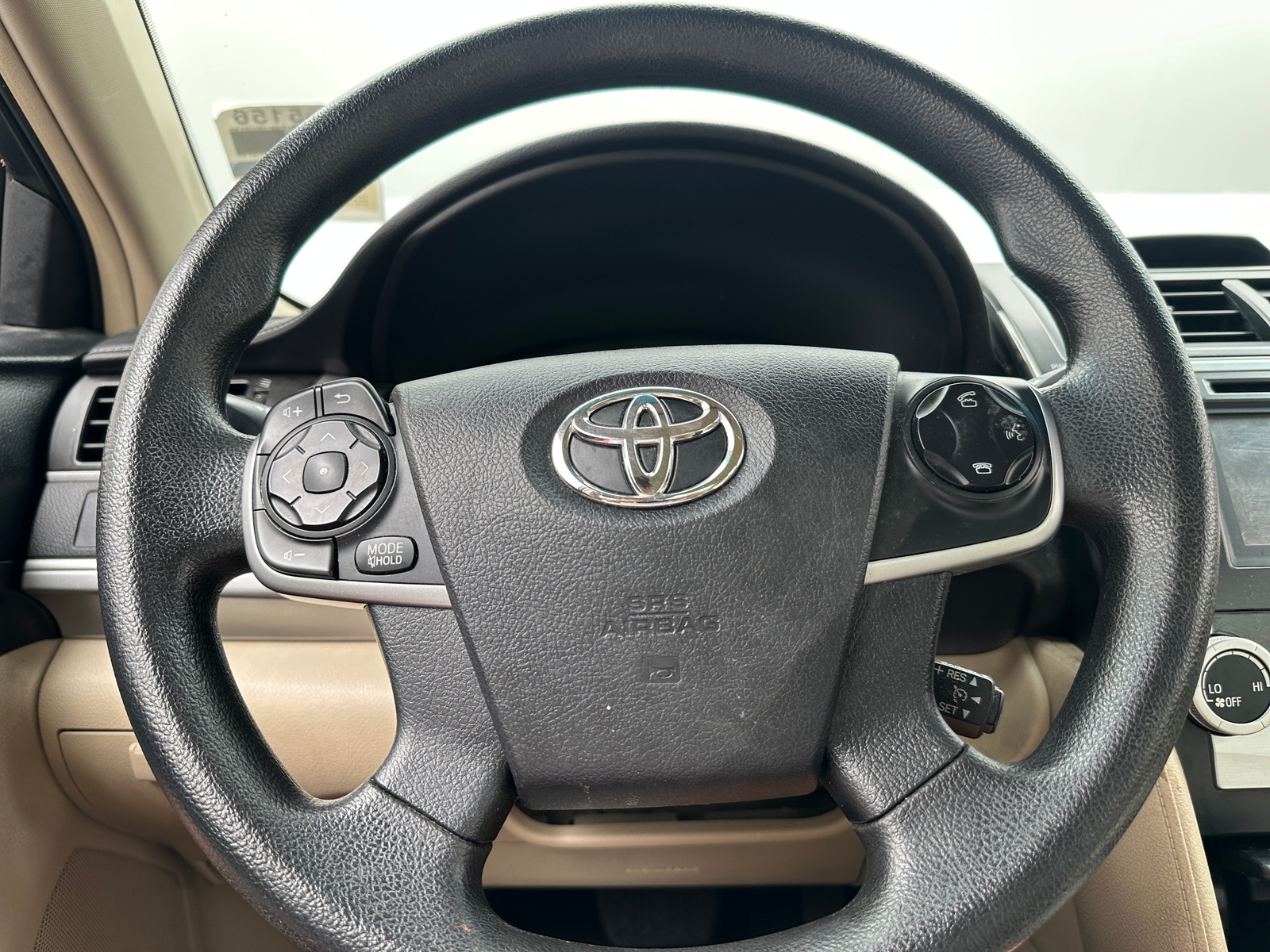 Thumbnail: 2014 Toyota Camry - 5