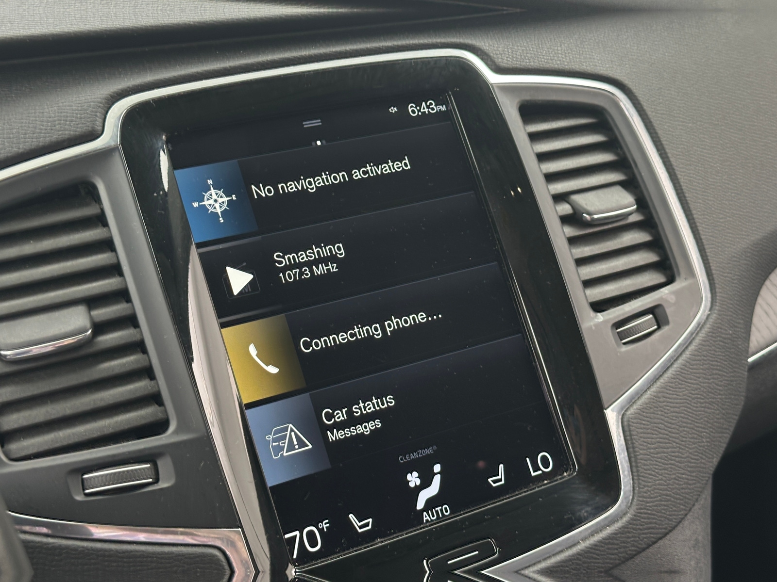 Thumbnail: 2020 Volvo XC90 - 3