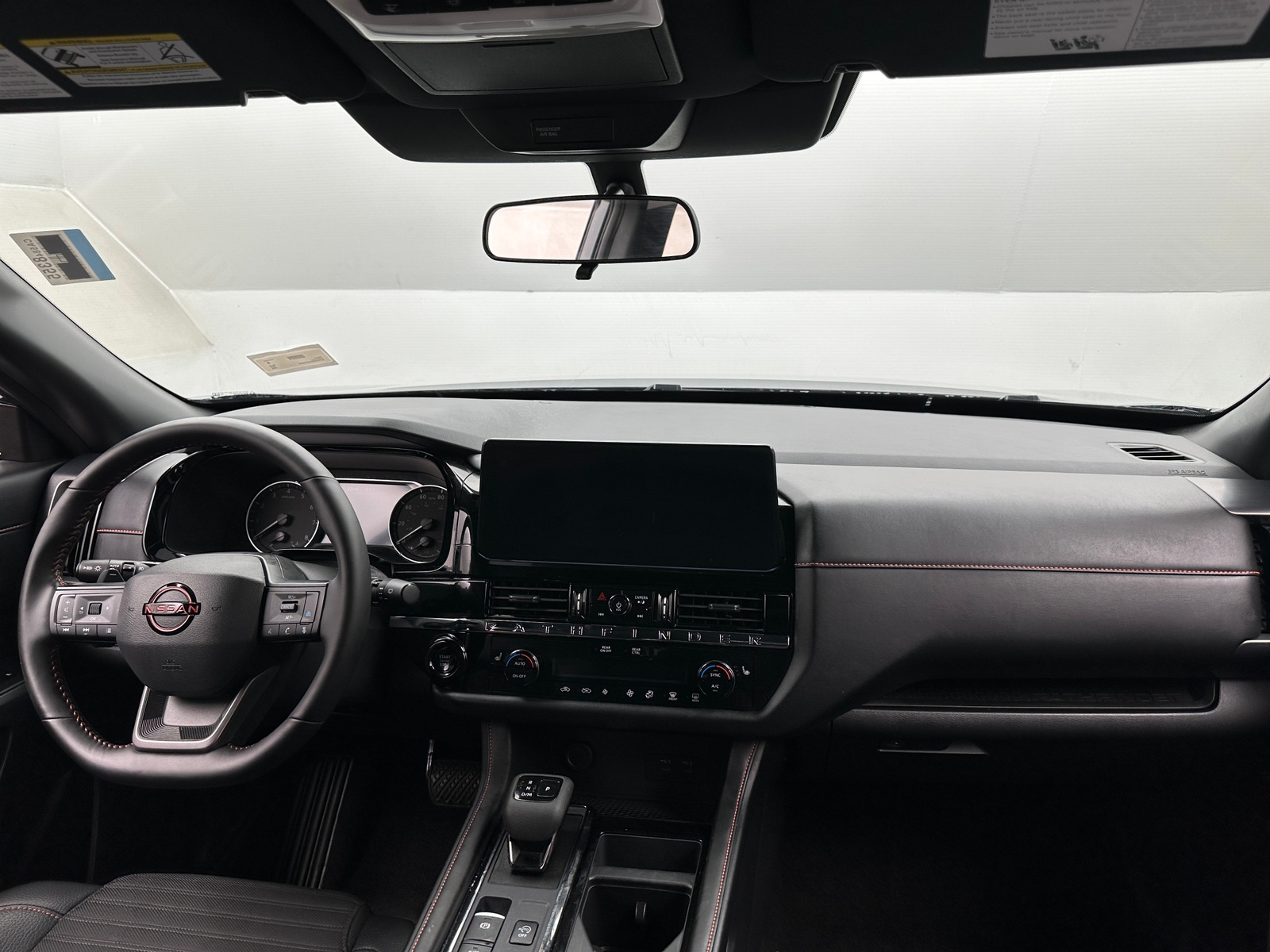 Thumbnail: 2026 Nissan Pathfinder - 2