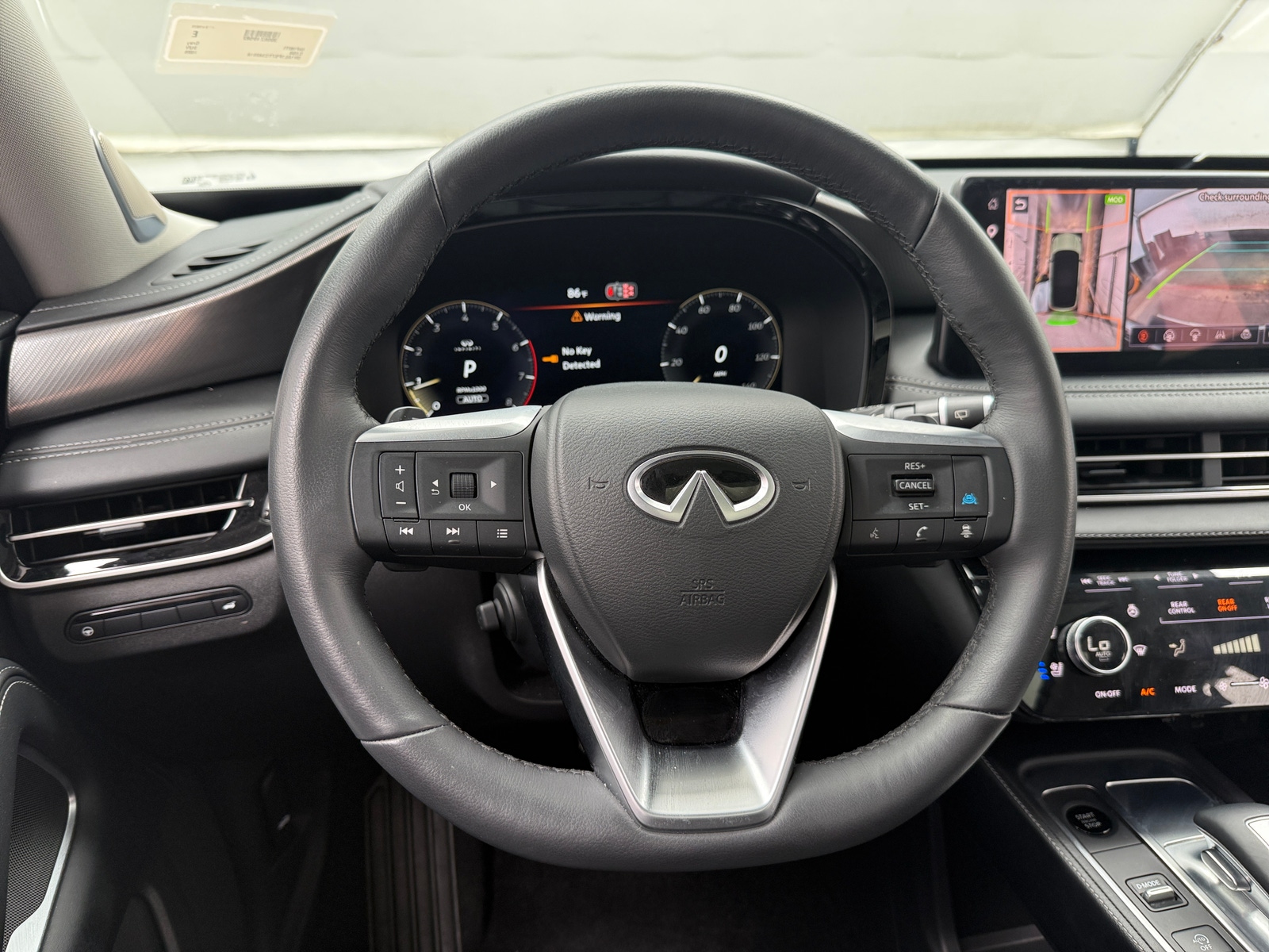 Thumbnail: 2026 INFINITI QX60 - 4