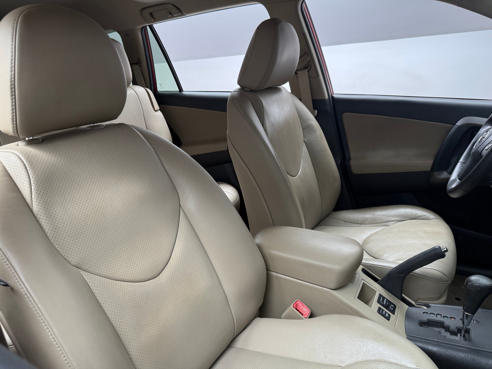 Thumbnail: 2012 Toyota RAV4 - 2