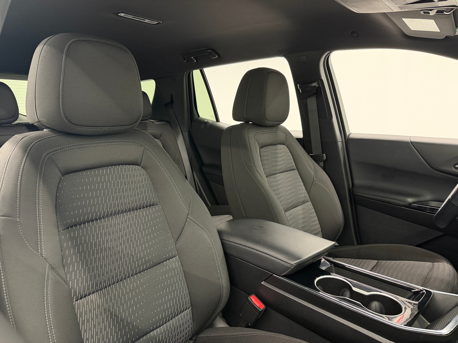 Thumbnail: 2025 Chevrolet Equinox - 2