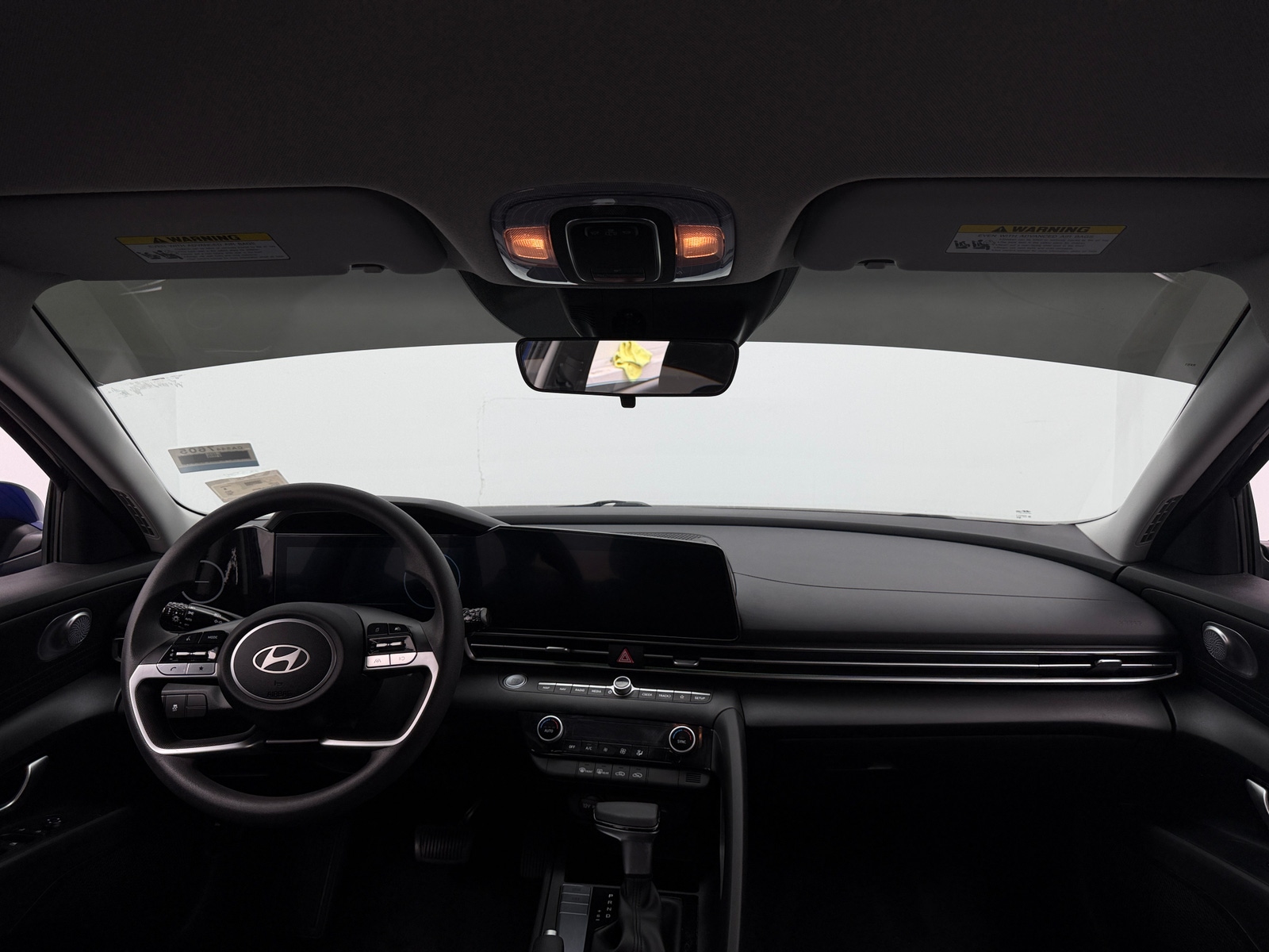 Thumbnail: 2024 Hyundai Elantra - 3