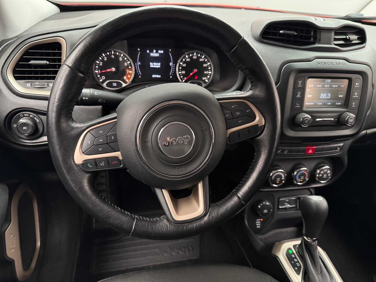 Thumbnail: 2017 Jeep Renegade - 5