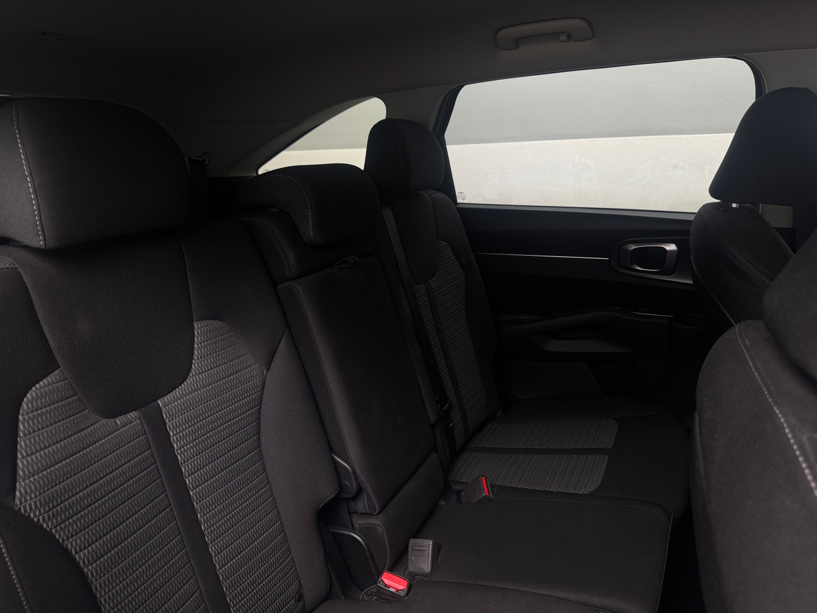 Thumbnail: 2022 Kia Sorento - 6