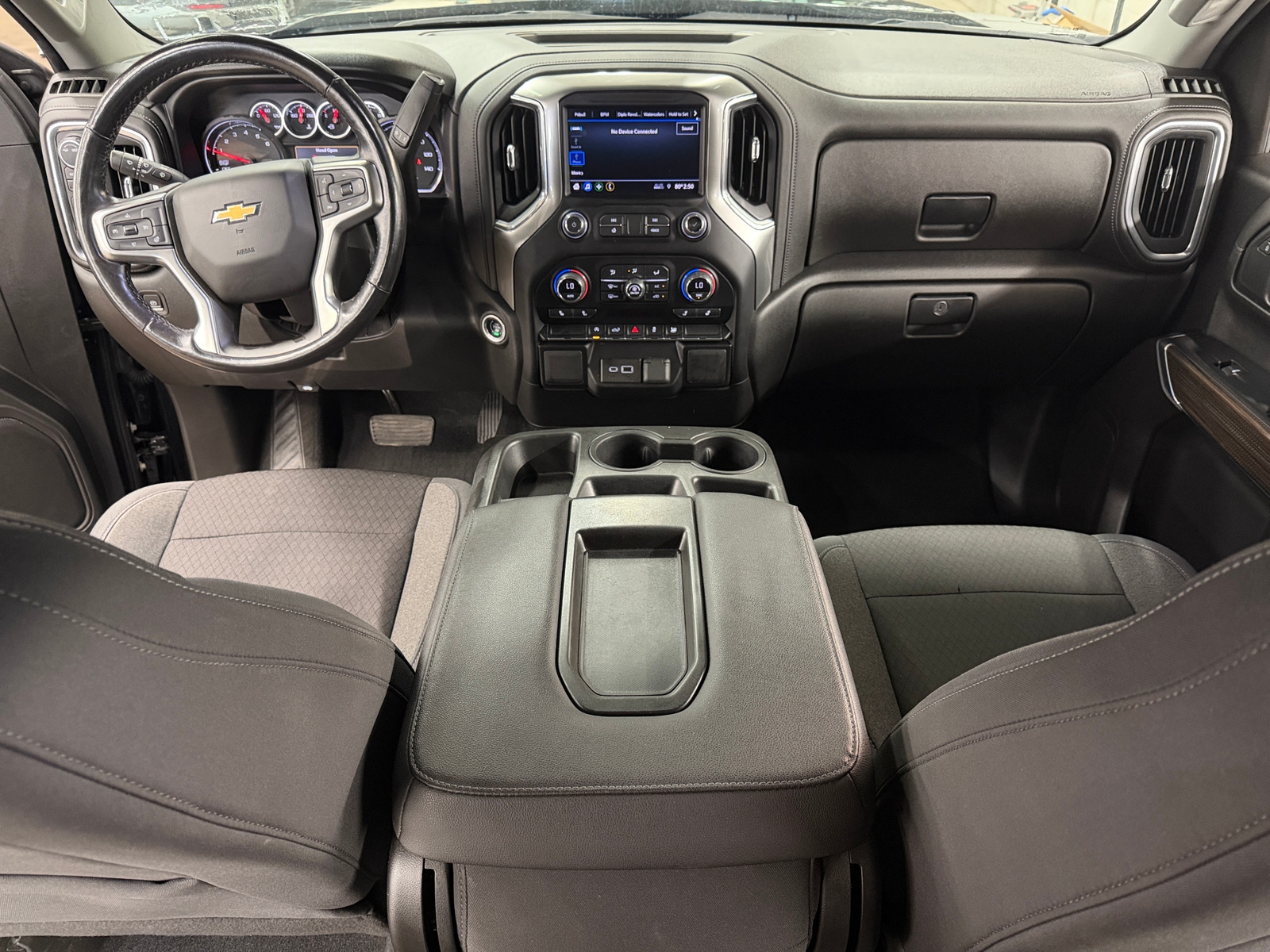 Thumbnail: 2021 Chevrolet Silverado 1500 - 3