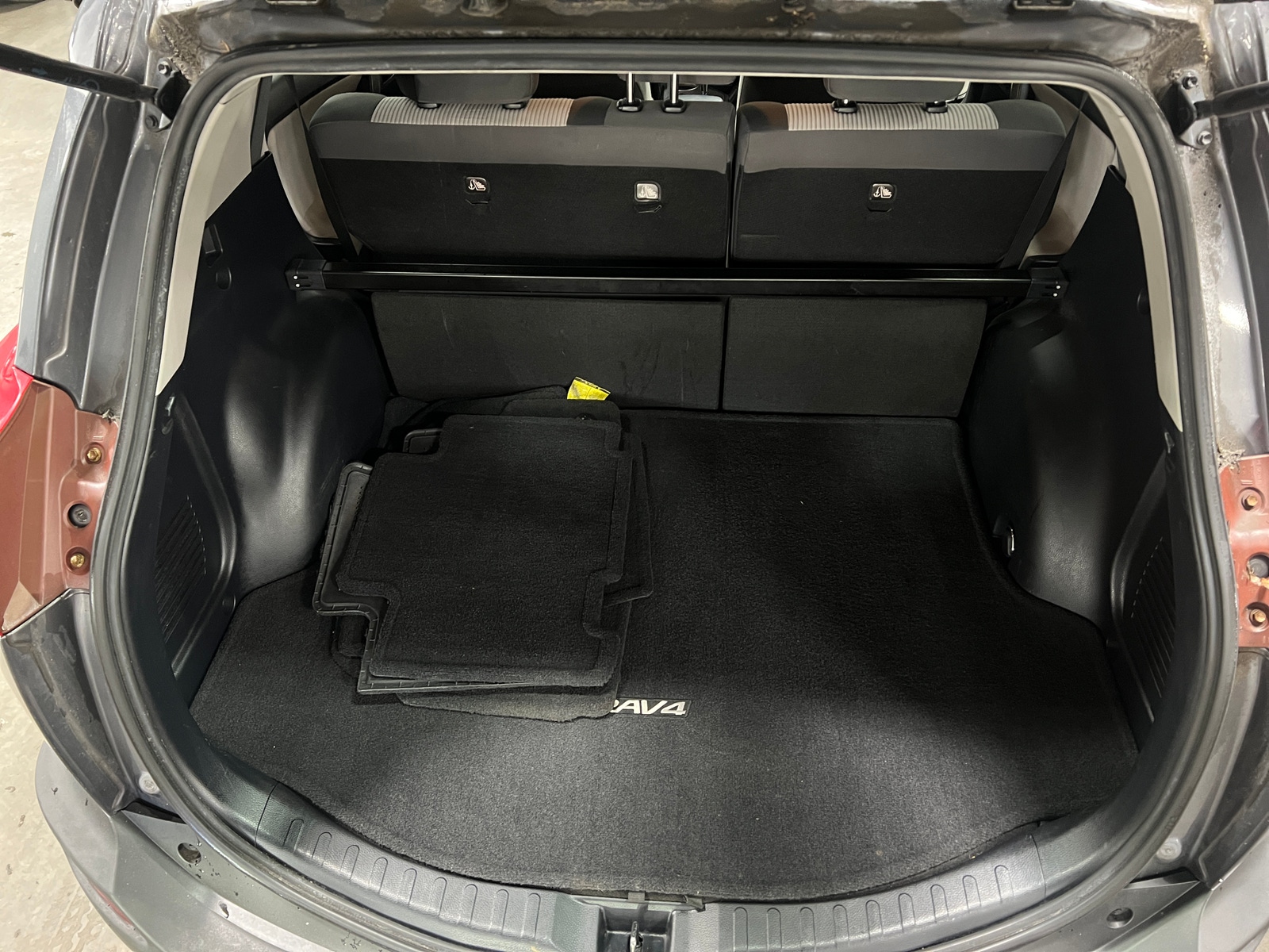 Thumbnail: 2015 Toyota RAV4 - 7