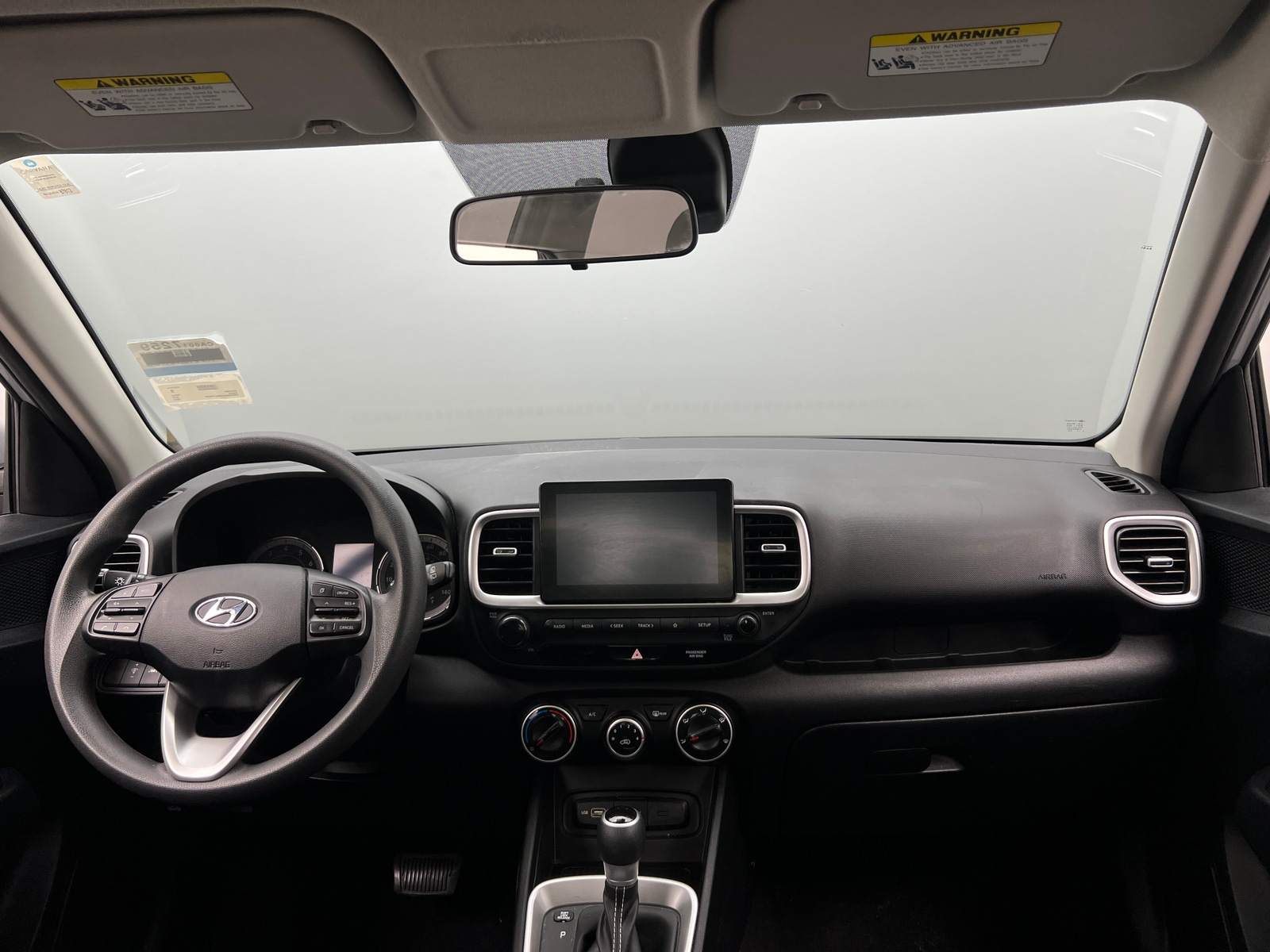 Thumbnail: 2022 Hyundai Venue - 3