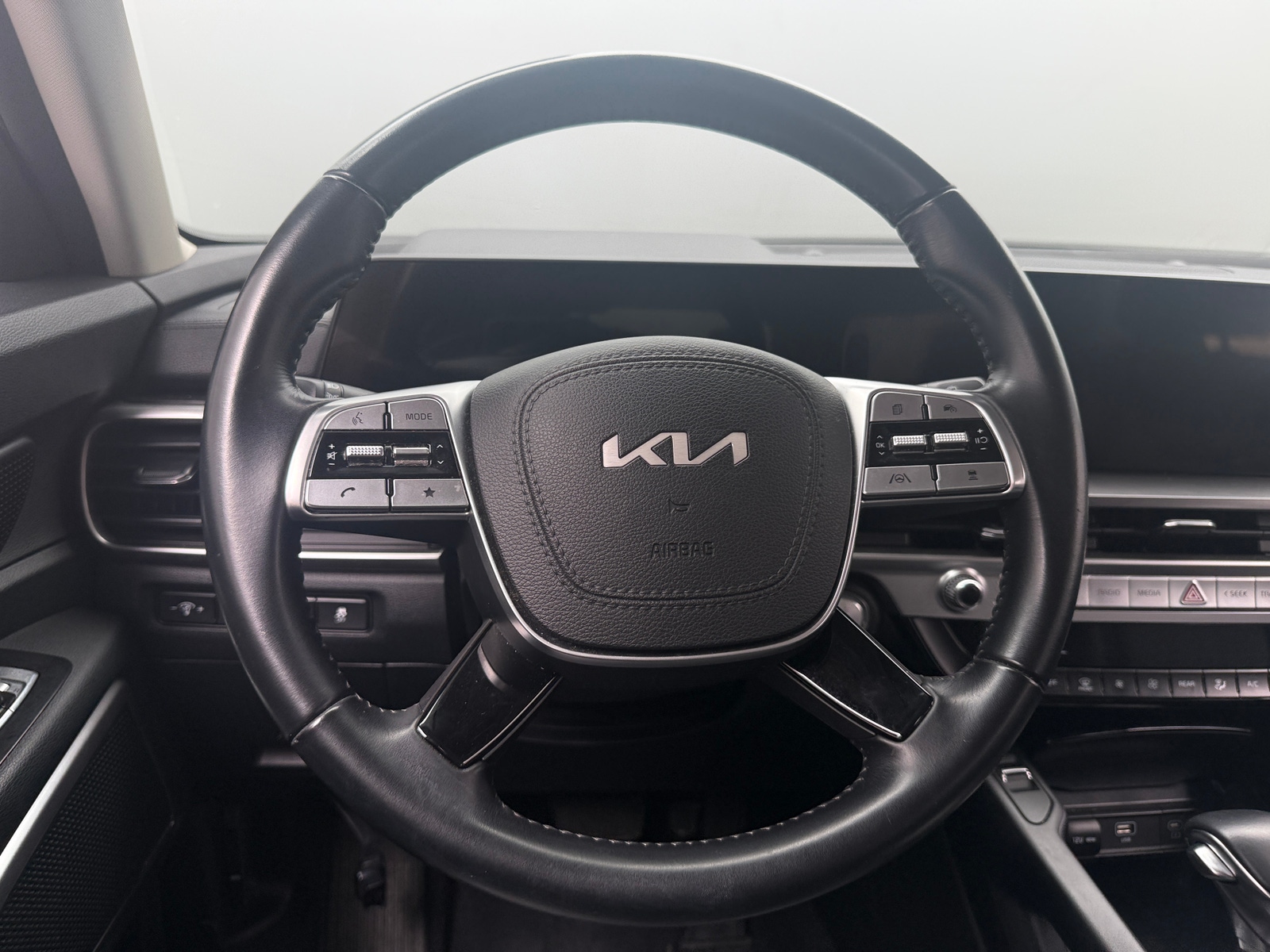 Thumbnail: 2025 Kia Telluride - 4