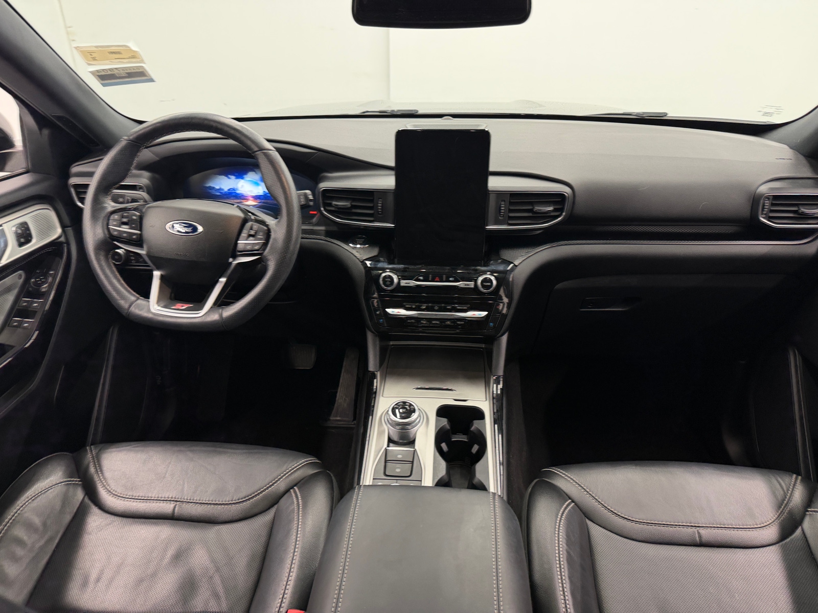 Thumbnail: 2022 Ford Explorer - 2