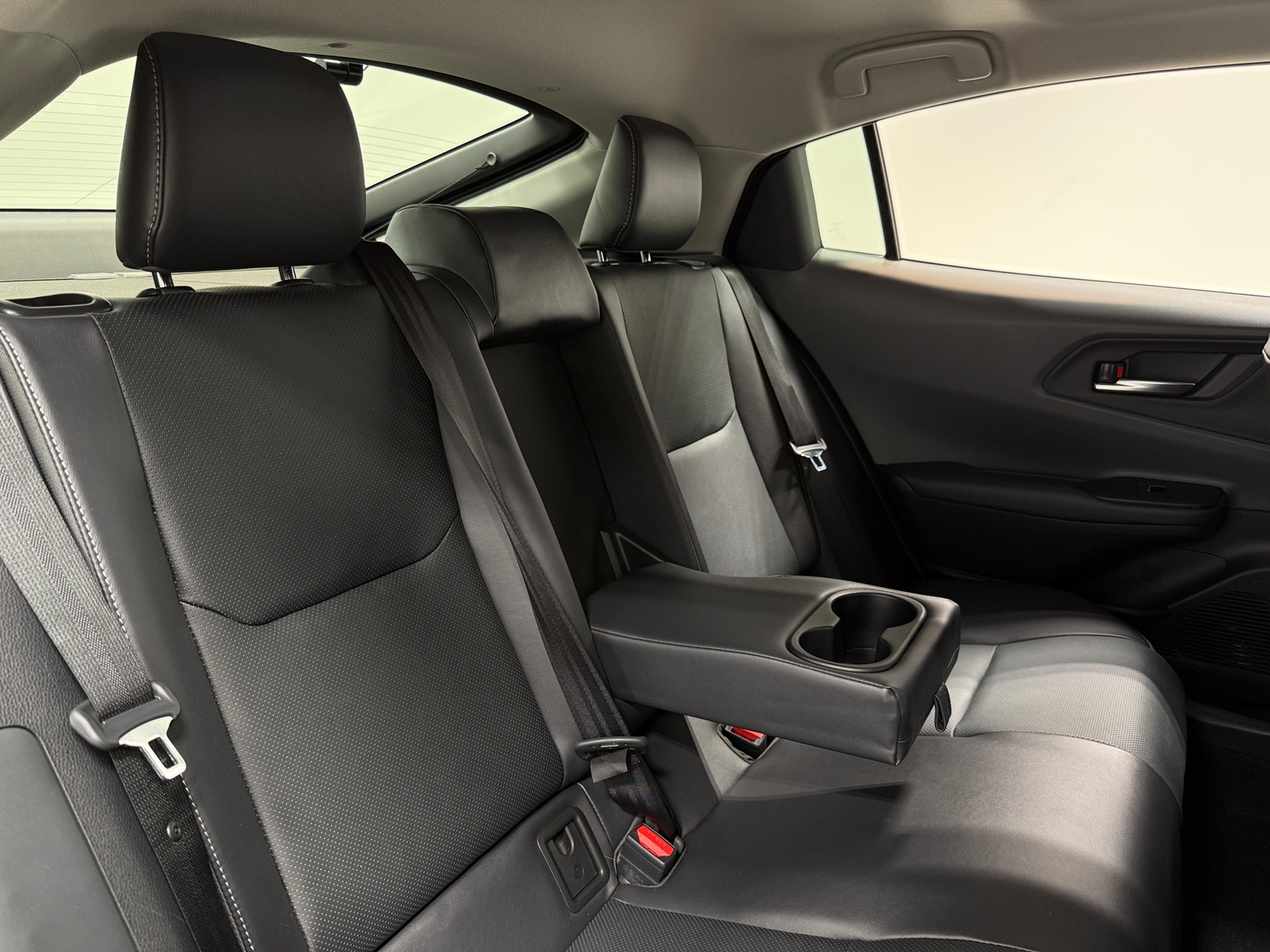 Thumbnail: 2026 Toyota Prius - 6