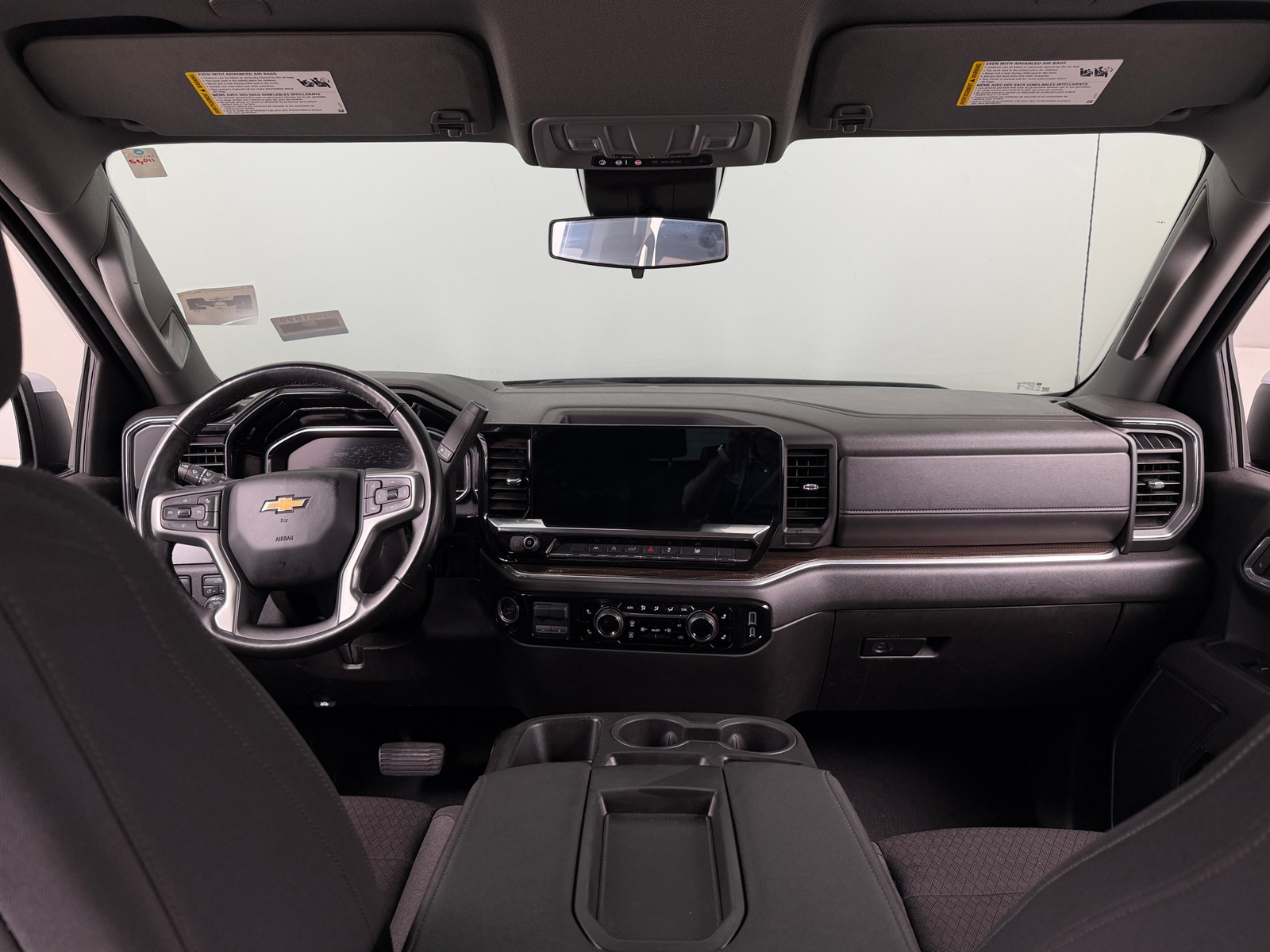 Thumbnail: 2025 Chevrolet Silverado 1500 - 3