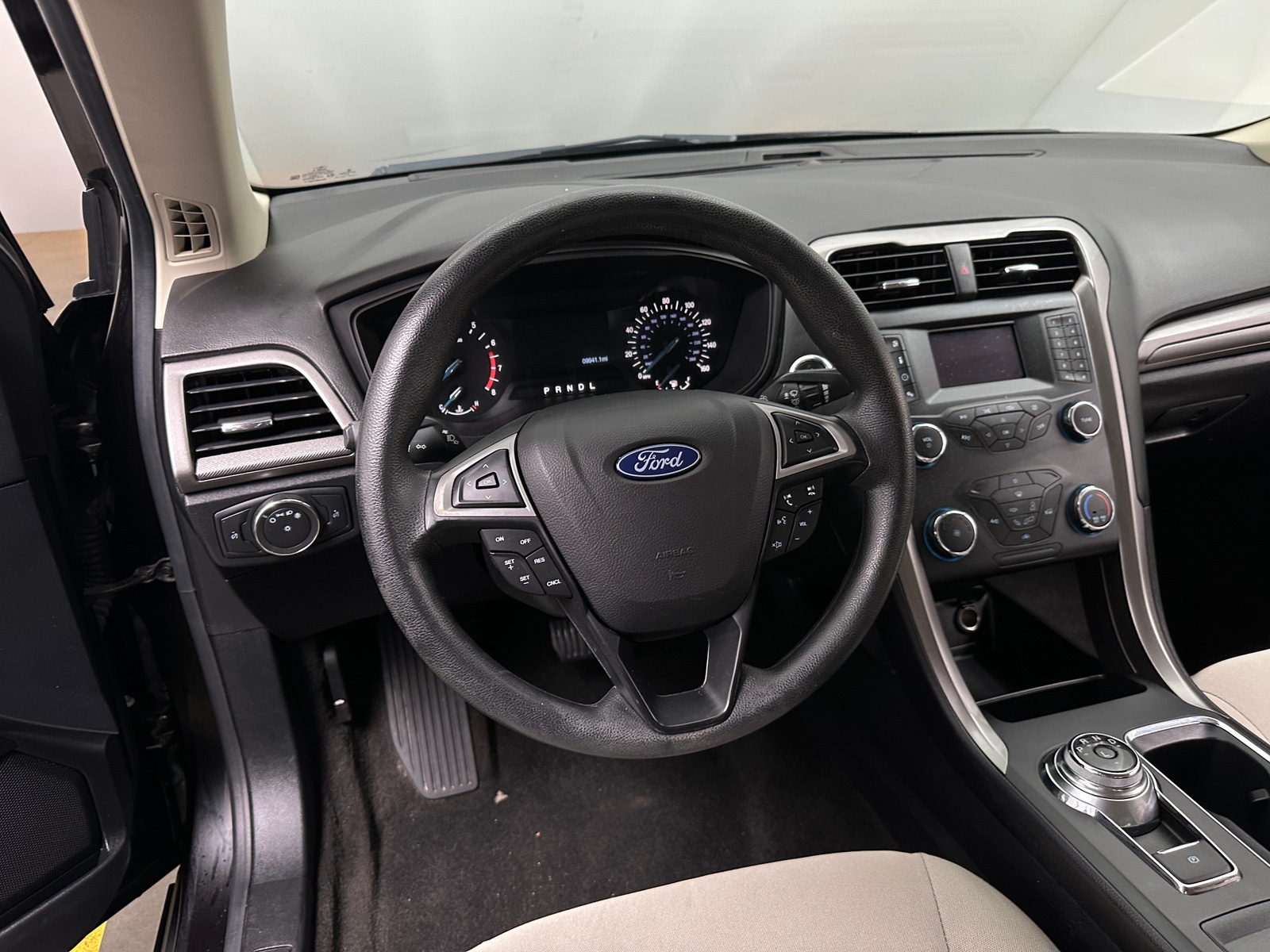 Thumbnail: 2020 Ford Fusion - 5