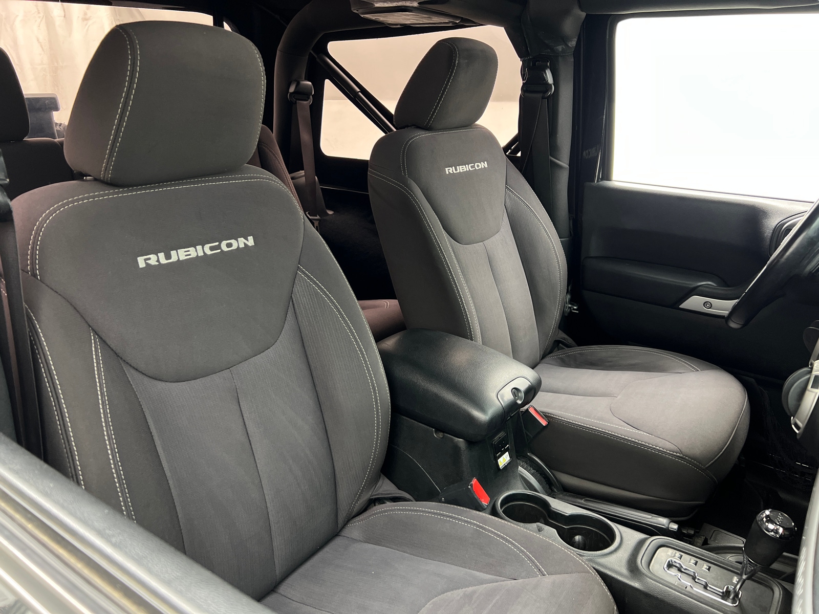 Thumbnail: 2017 Jeep Wrangler - 2