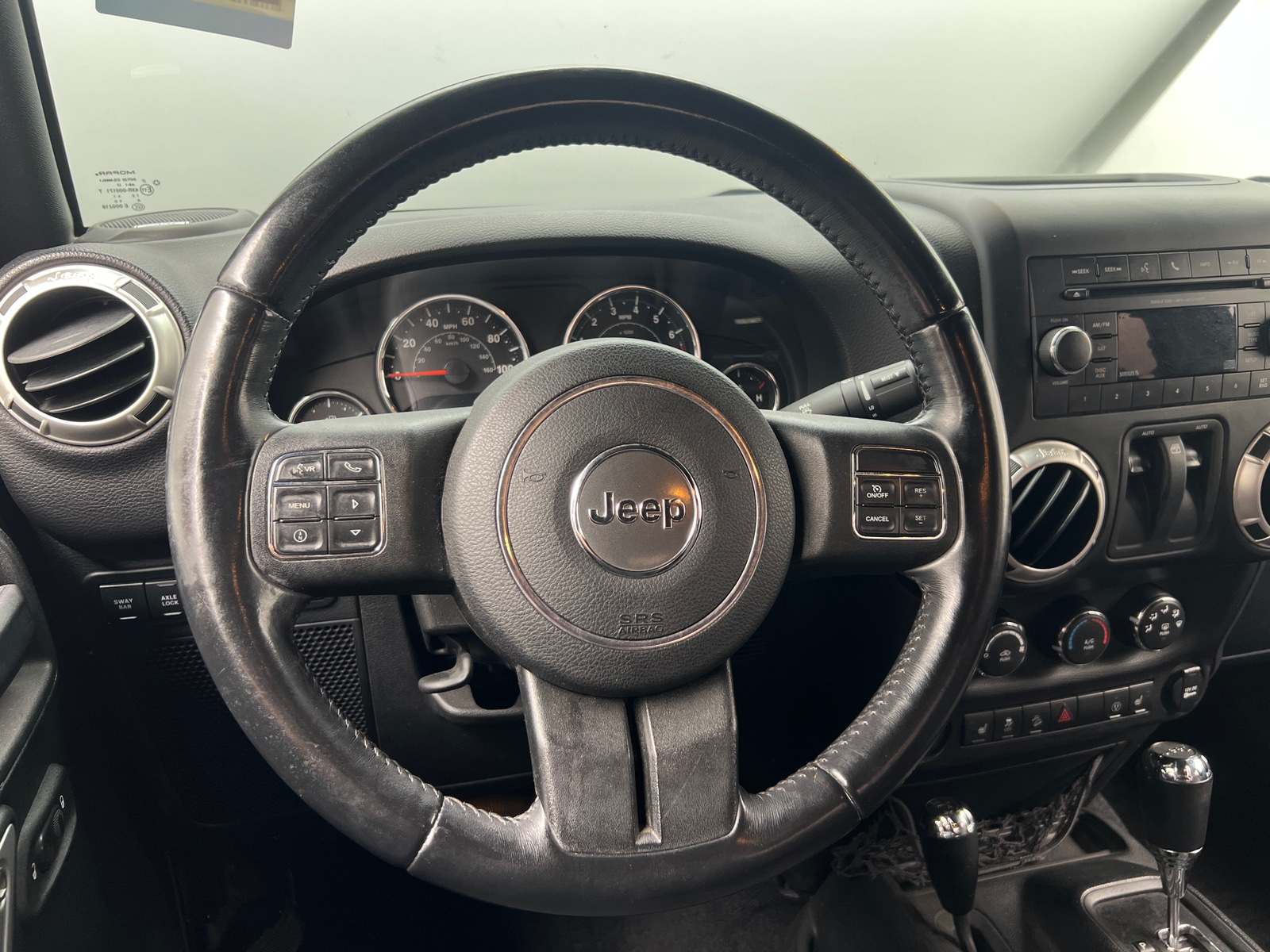Thumbnail: 2017 Jeep Wrangler - 5