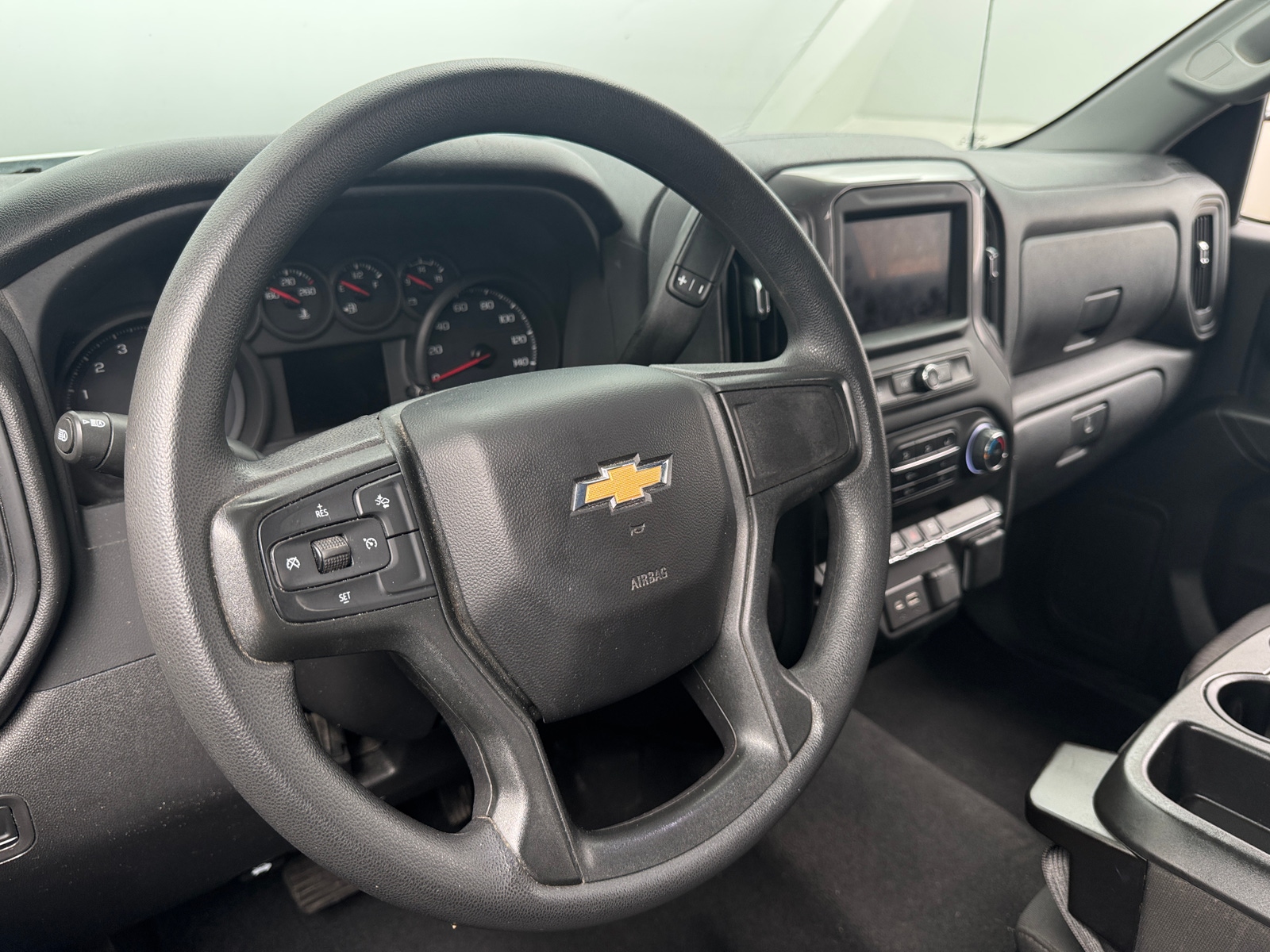 Thumbnail: 2022 Chevrolet Silverado 1500 - 5