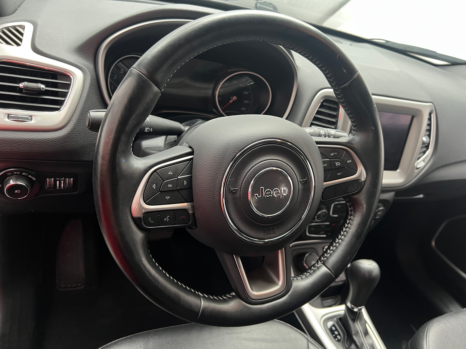 Thumbnail: 2021 Jeep Compass - 4