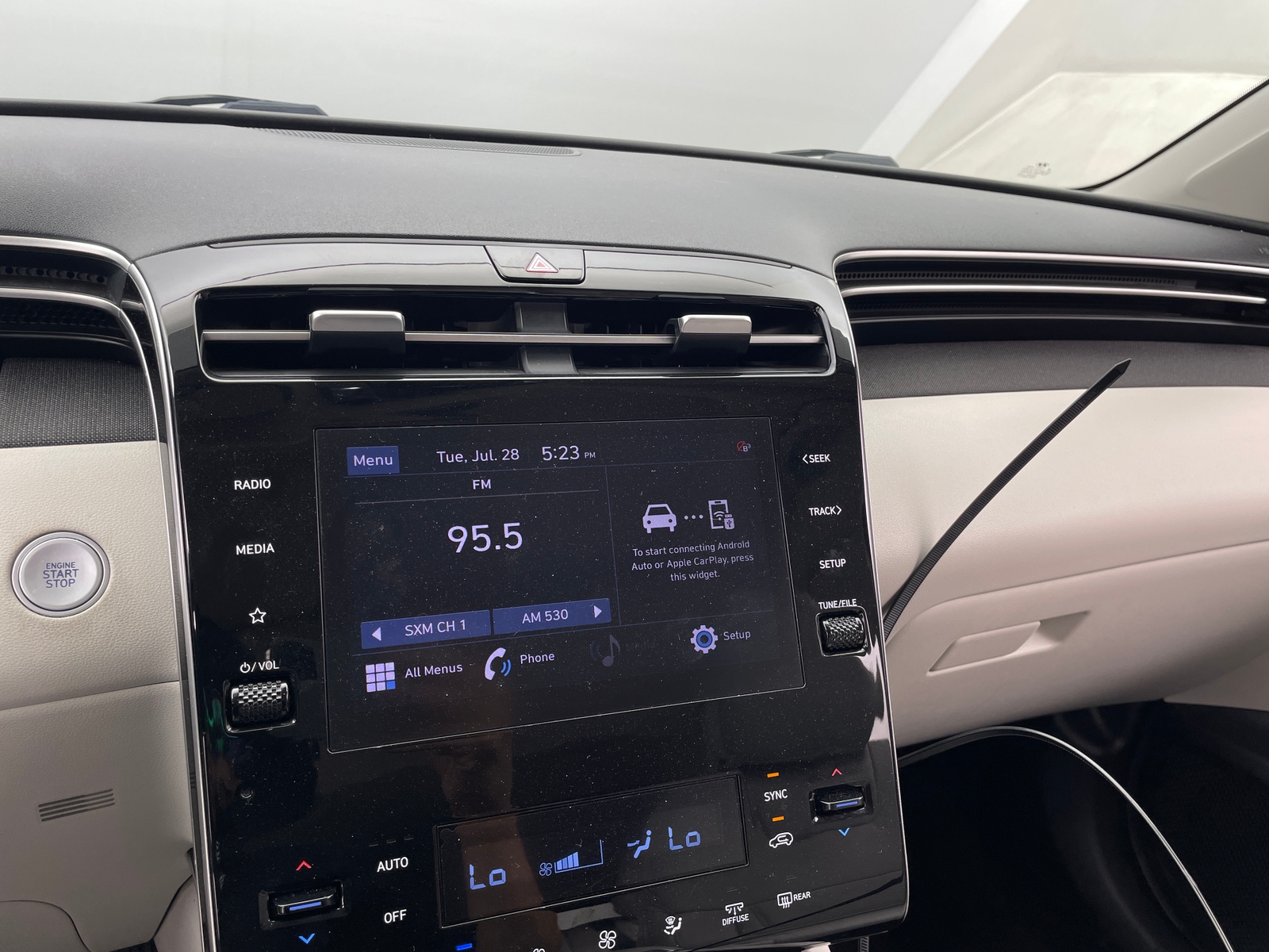 Thumbnail: 2023 Hyundai Tucson - 3