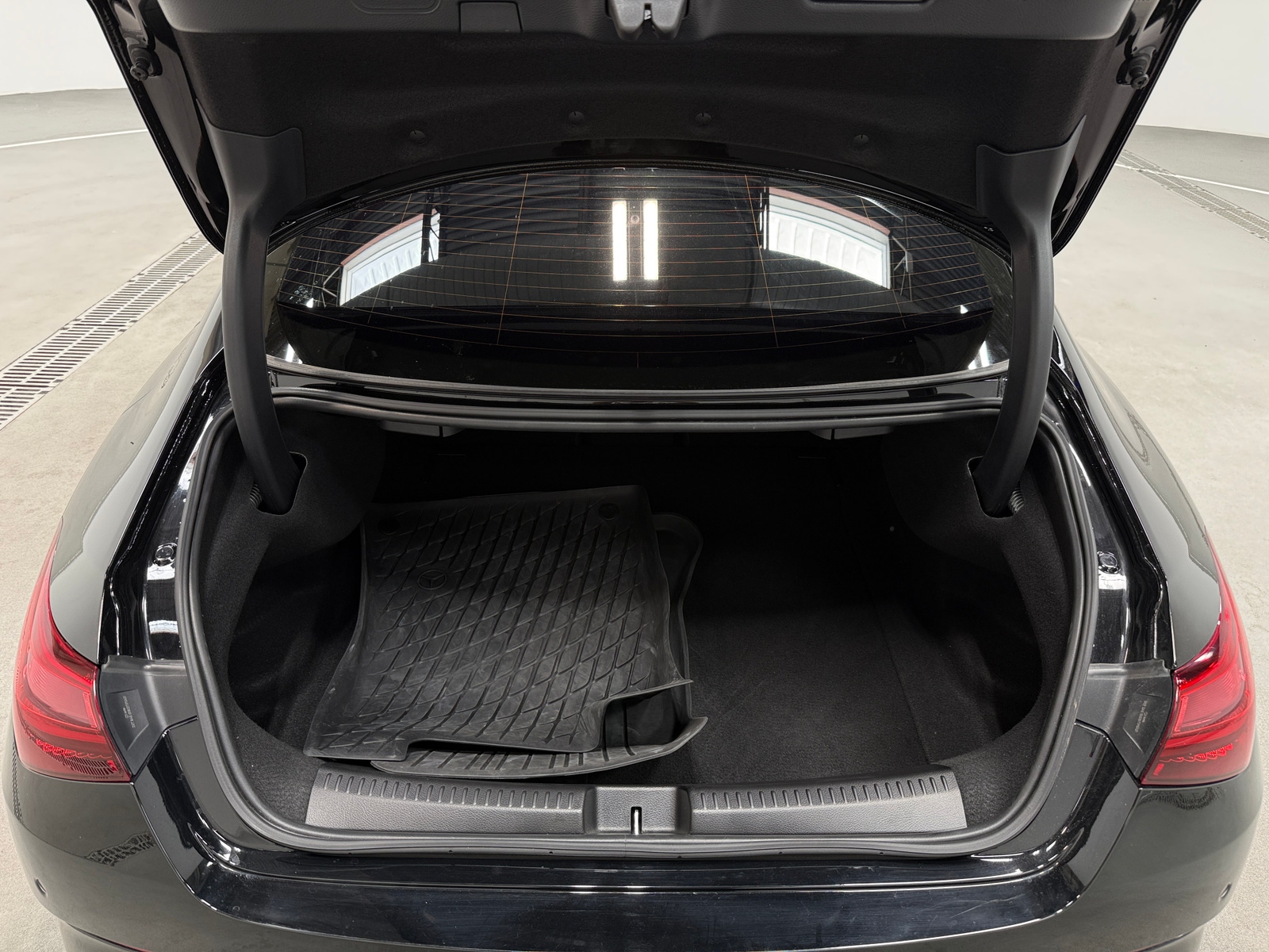 Thumbnail: 2024 Mercedes-Benz CLA - 6