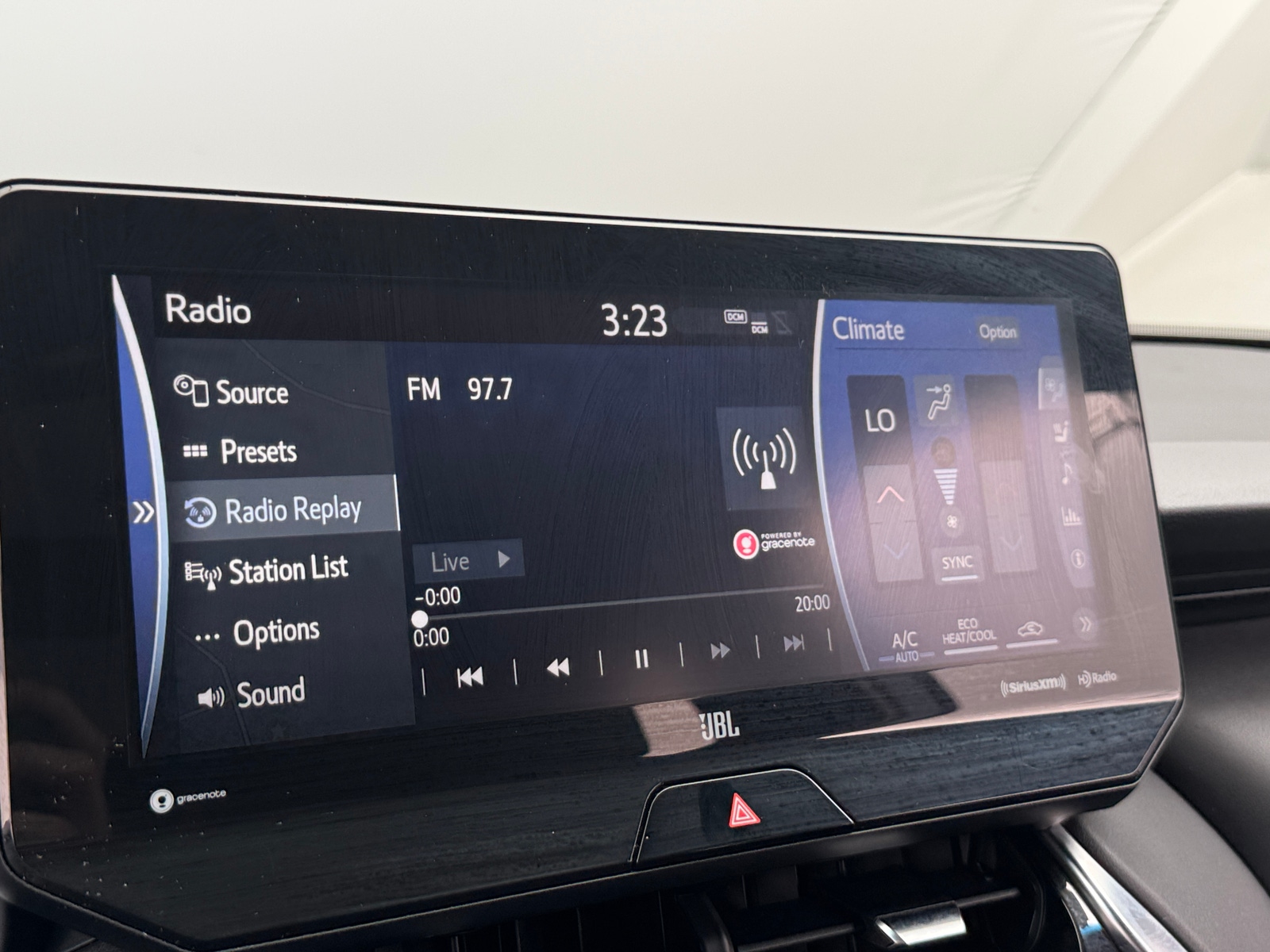 Thumbnail: 2021 Toyota Venza - 4