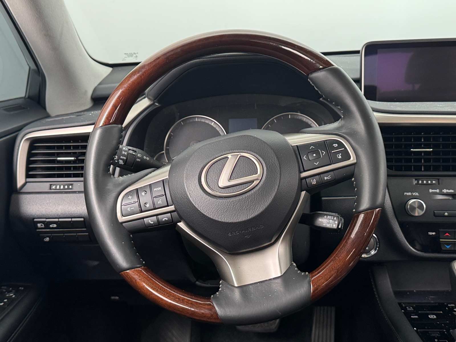 Thumbnail: 2019 Lexus RX - 4