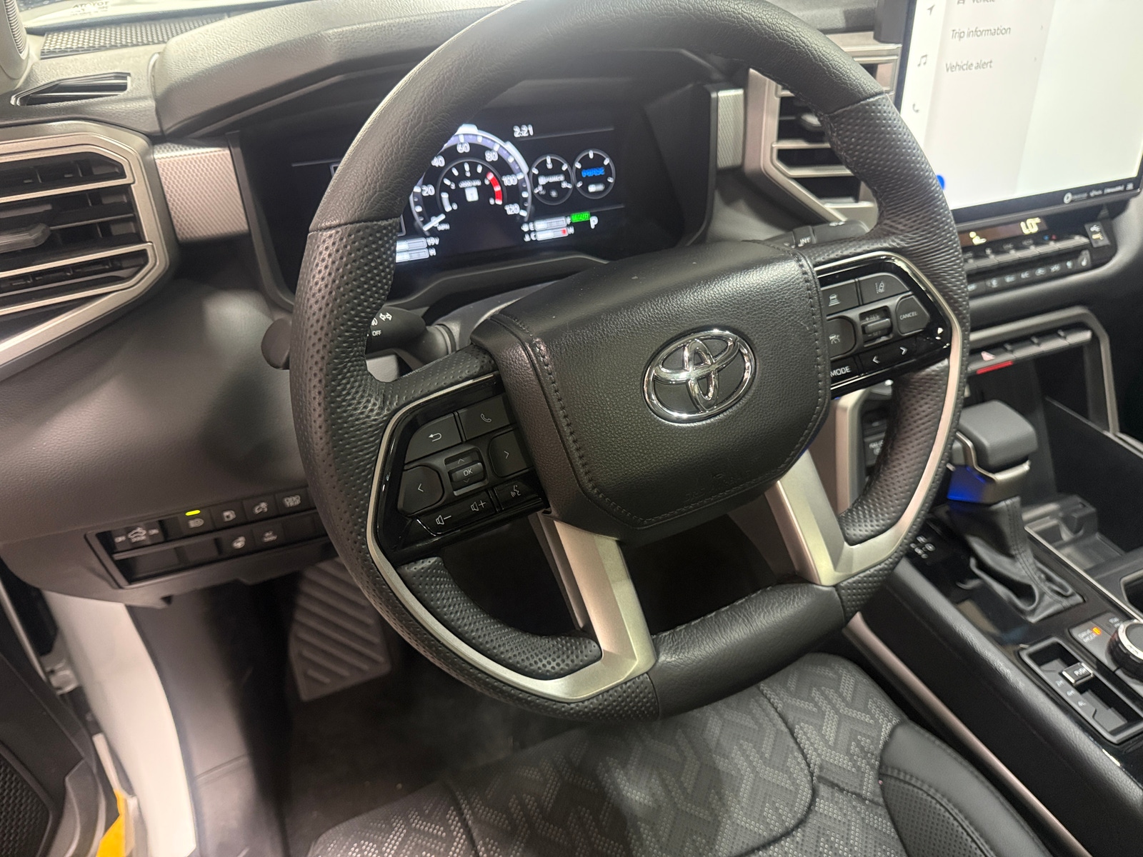 Thumbnail: 2024 Toyota Tundra - 4