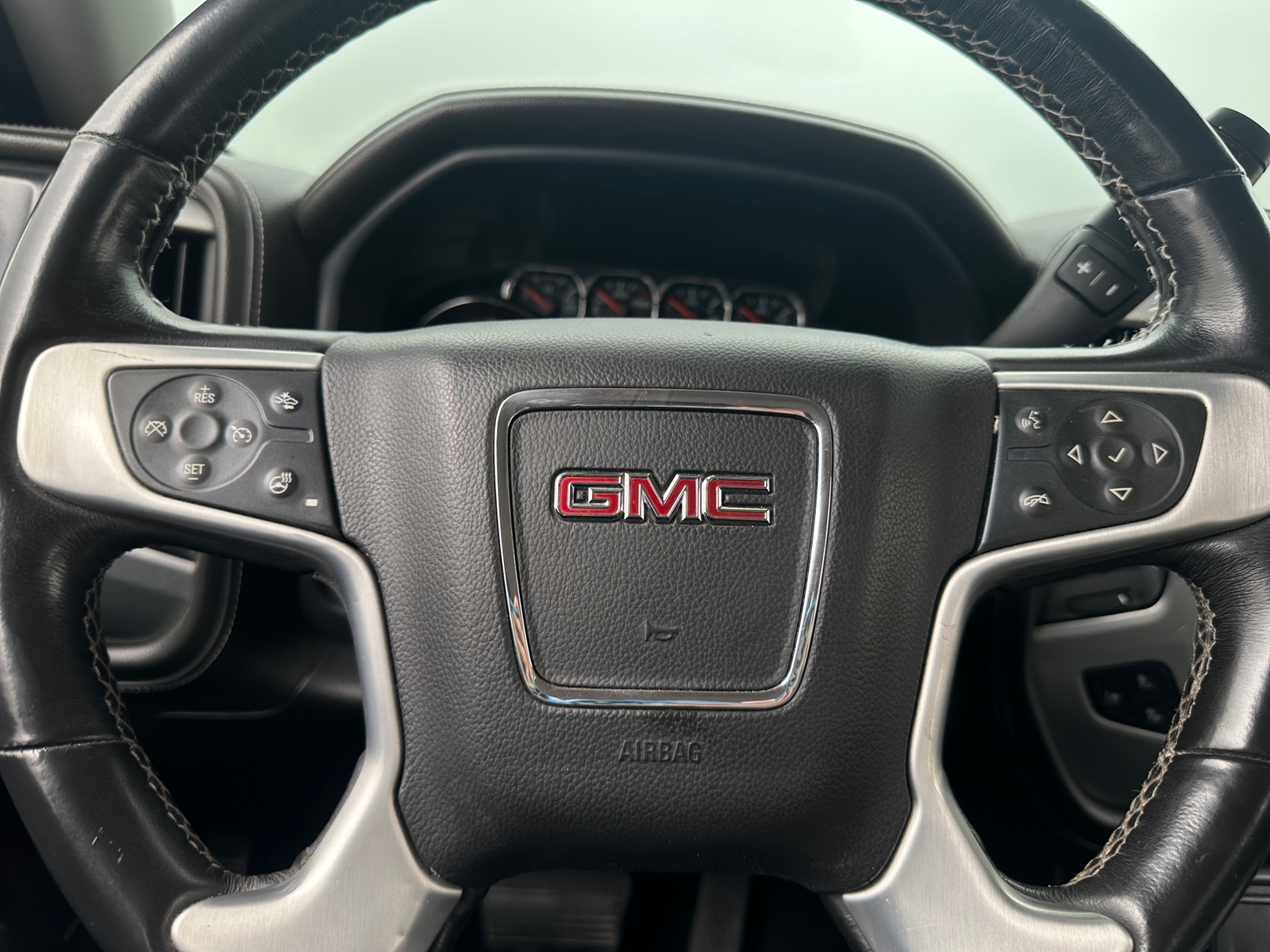 Thumbnail: 2016 GMC Sierra 1500 - 4